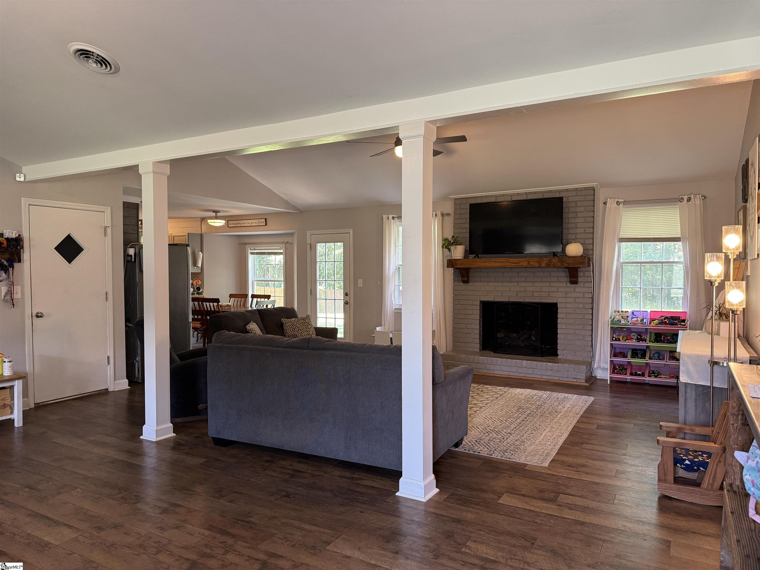 242 Redwood Drive Easley, SC 29642