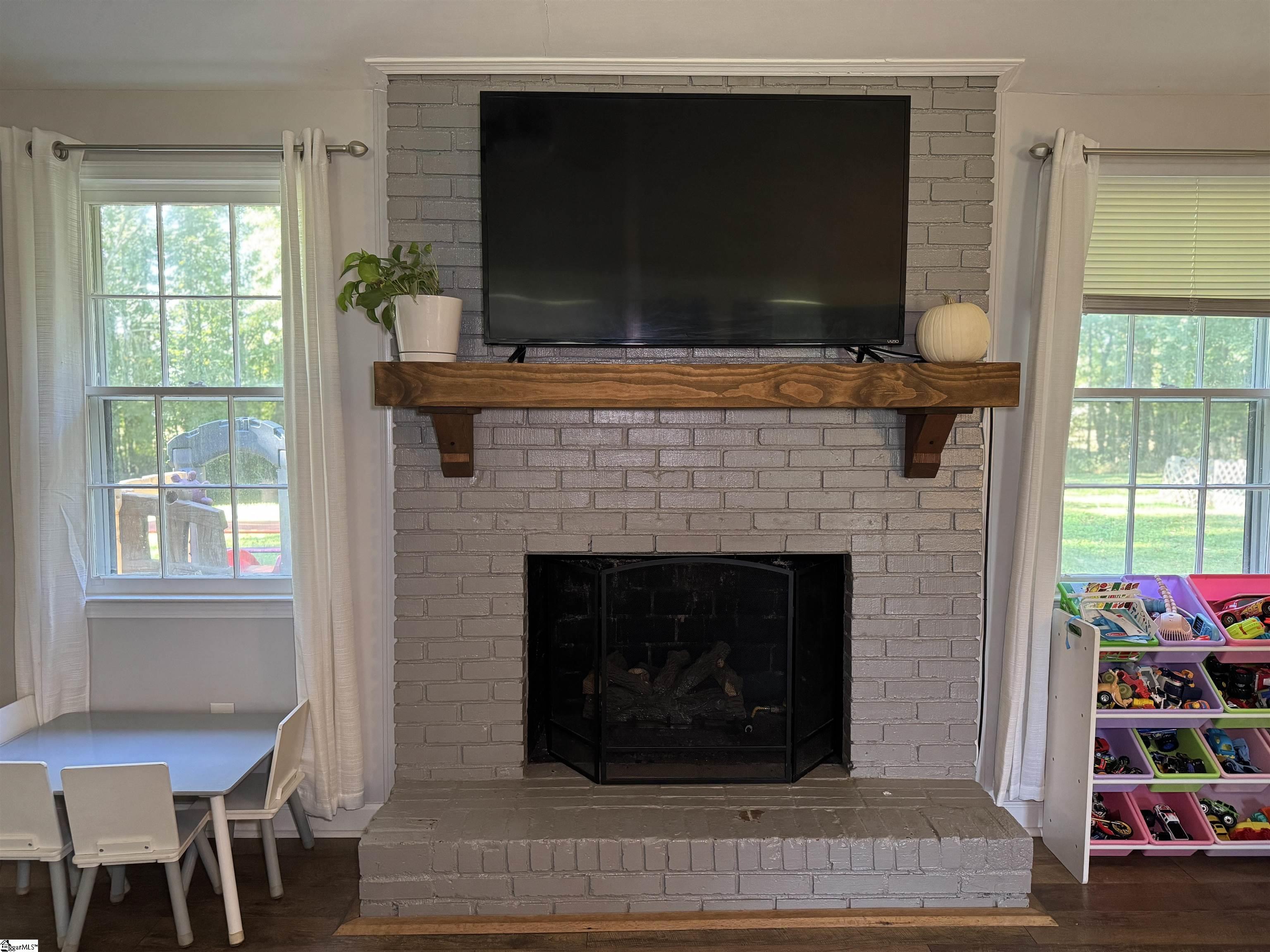 242 Redwood Drive Easley, SC 29642