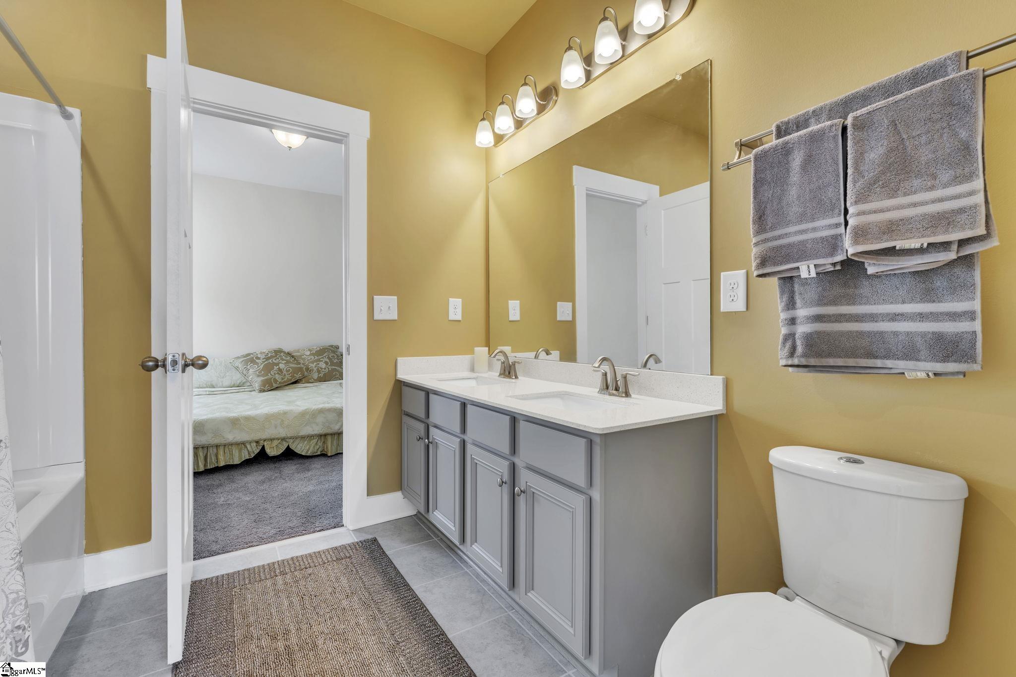 210 Bank Swallow Way Simpsonville, SC 29680