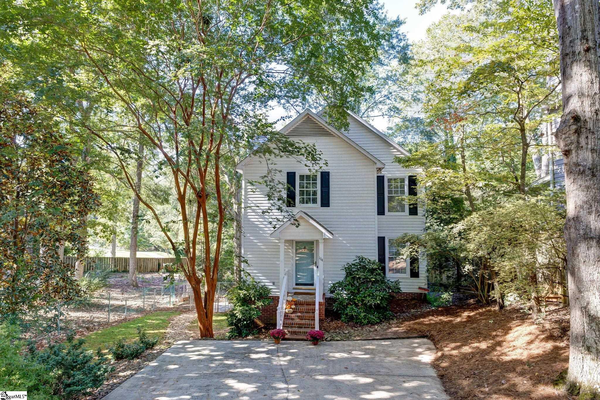 104 Waccamaw Circle Greenville, SC 29605