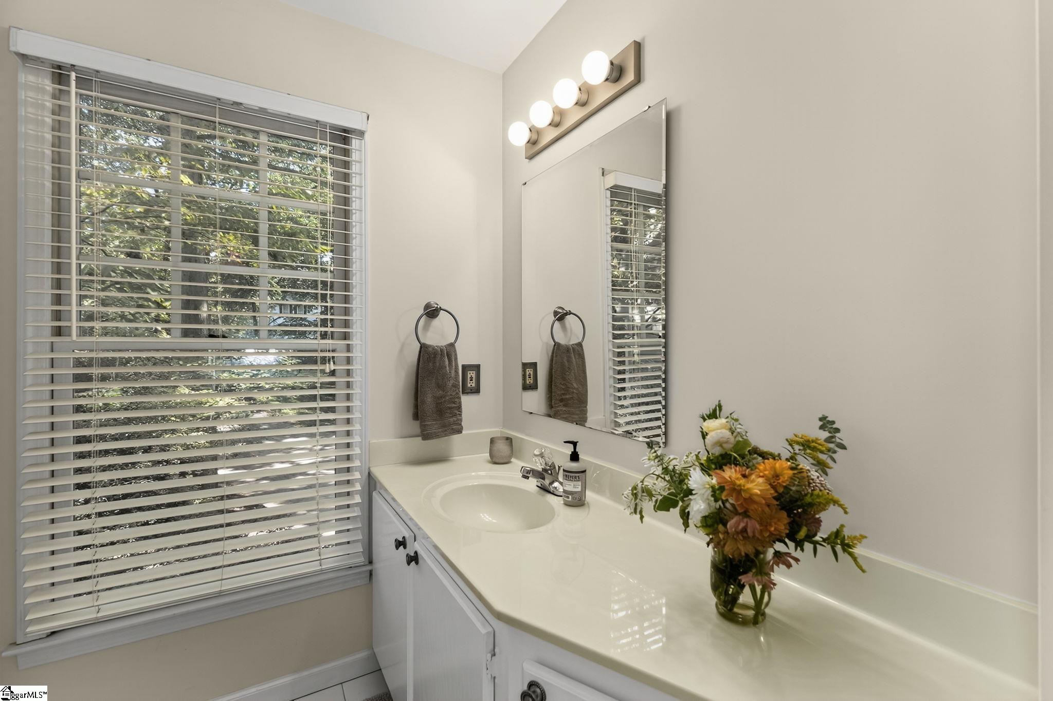 104 Waccamaw Circle Greenville, SC 29605
