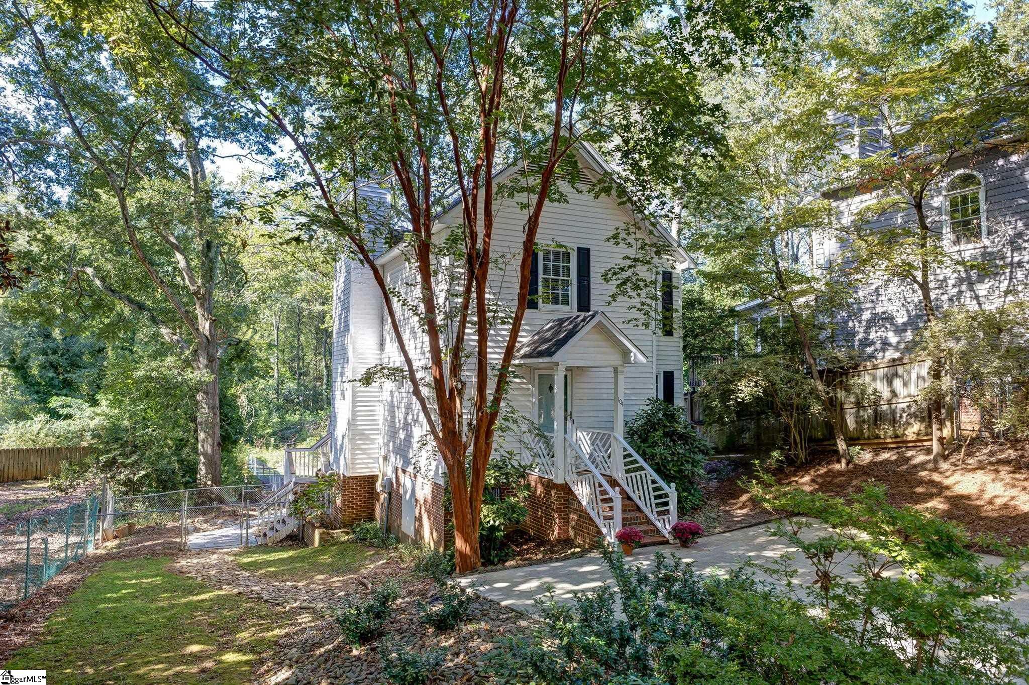 104 Waccamaw Circle Greenville, SC 29605