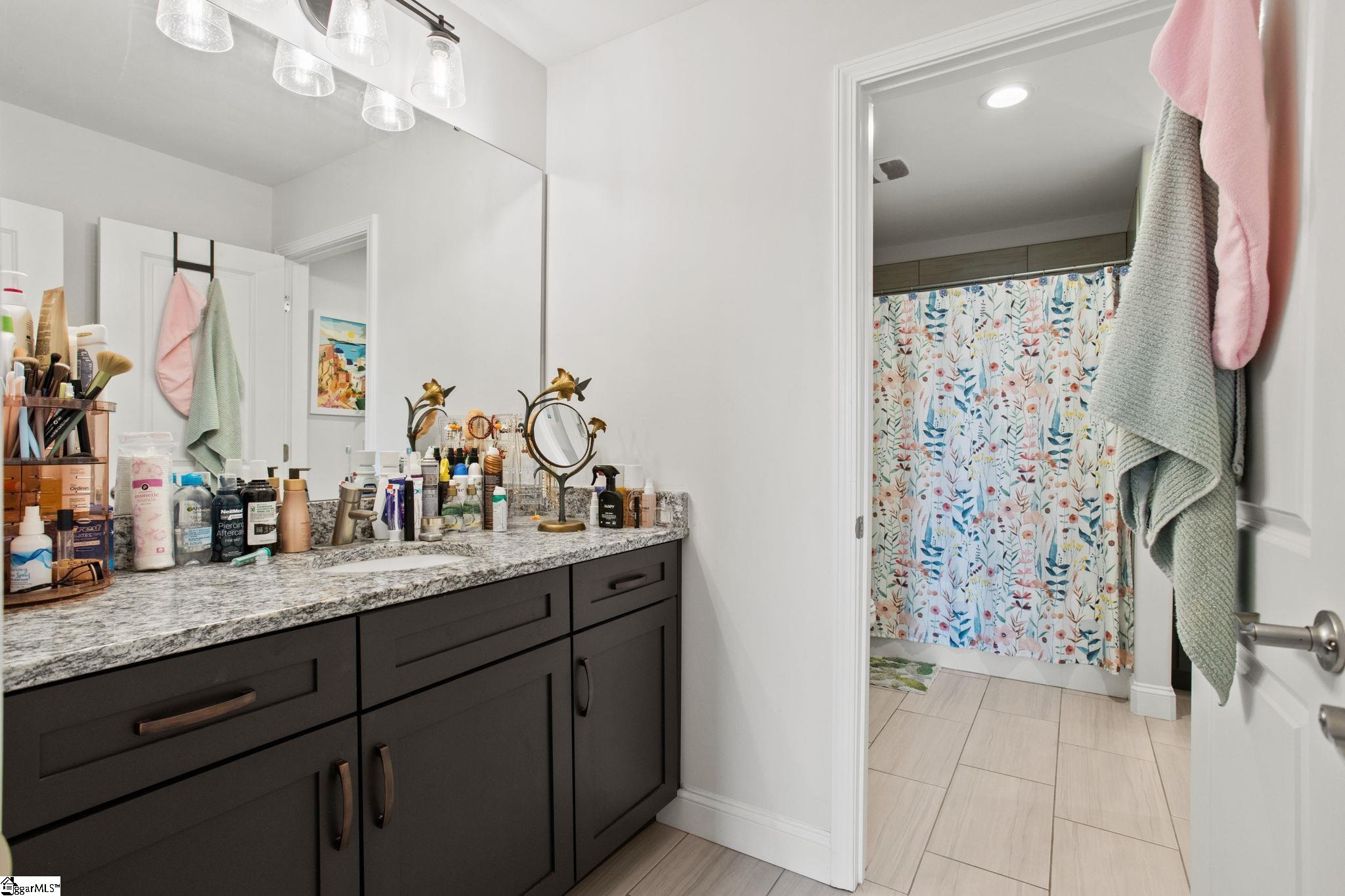 222 Montview Circle Greenville, SC 29617