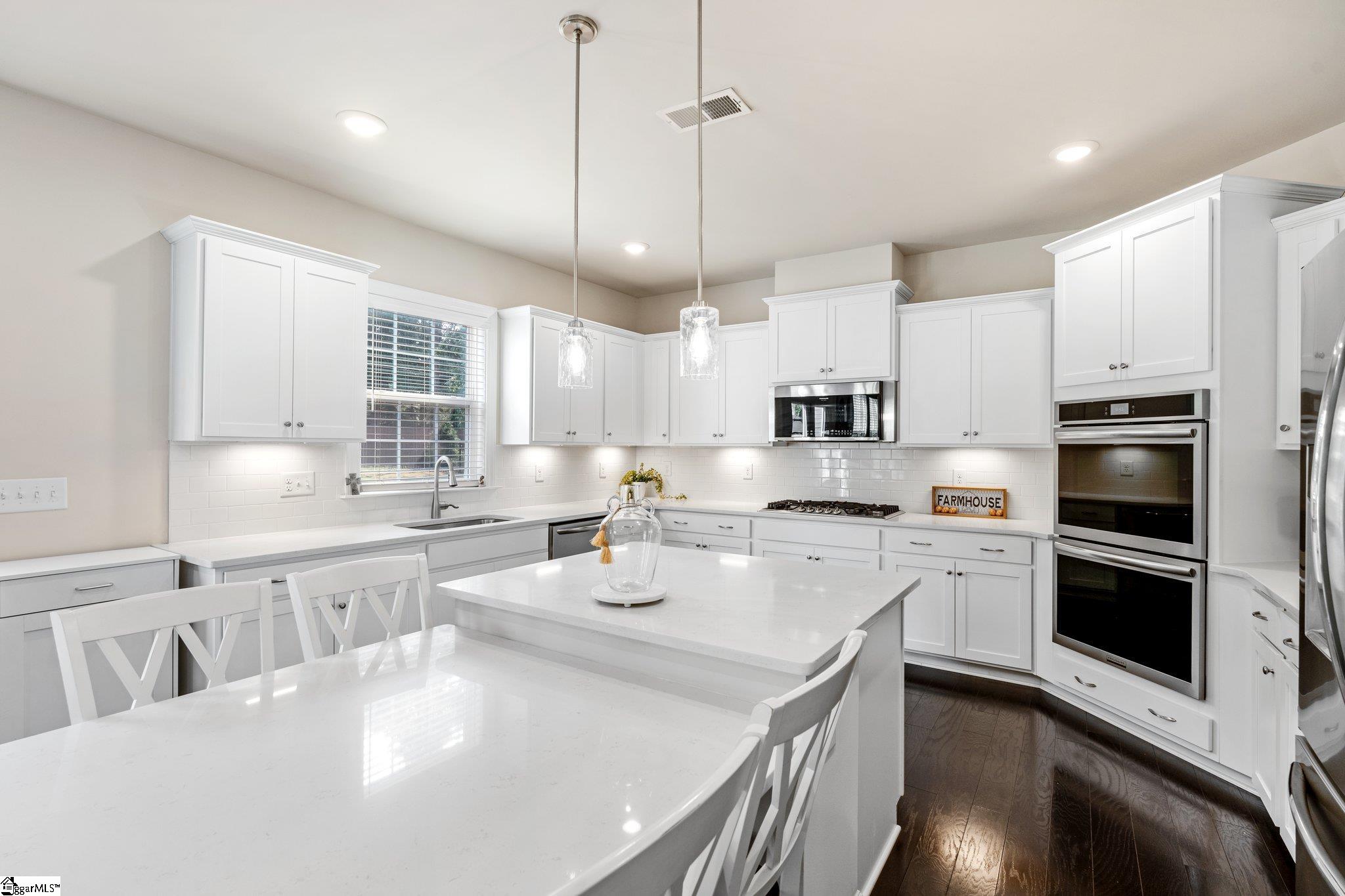 116 Eben Way Lane Simpsonville, SC 29680