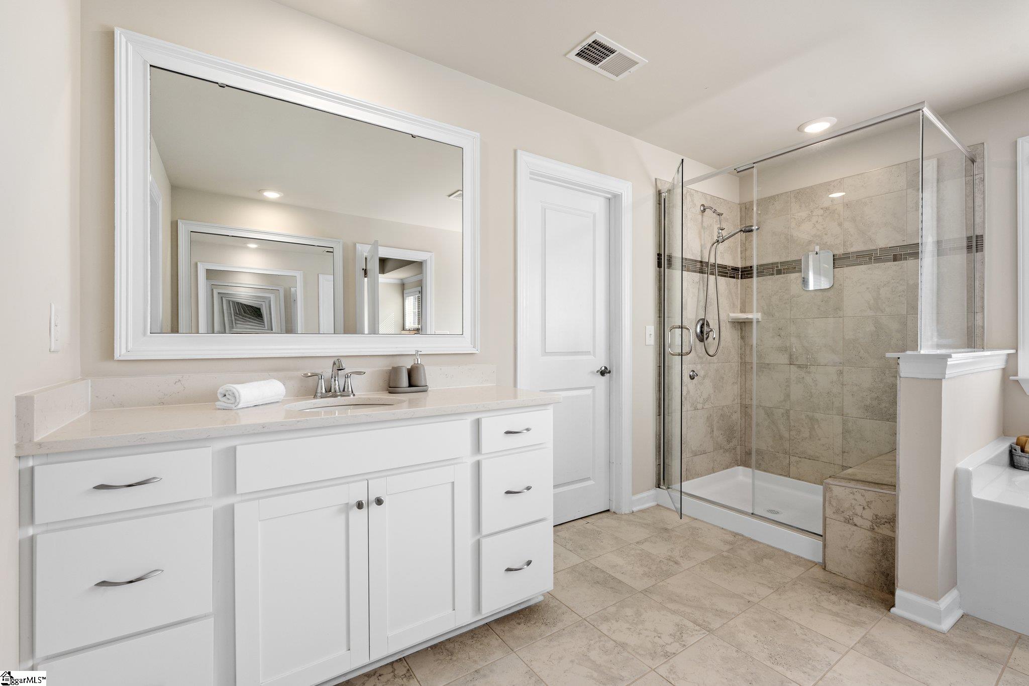 116 Eben Way Lane Simpsonville, SC 29680