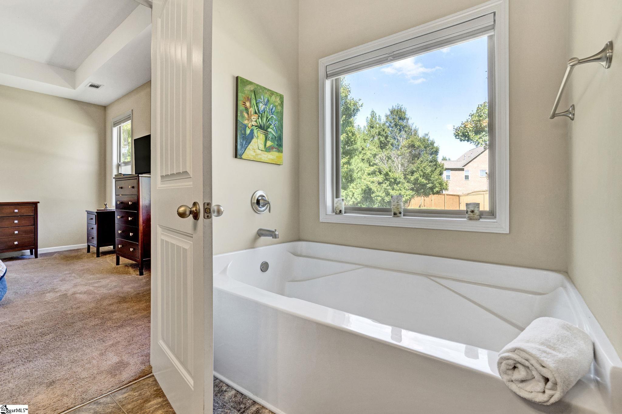100 Amherst Way Easley, SC 29642