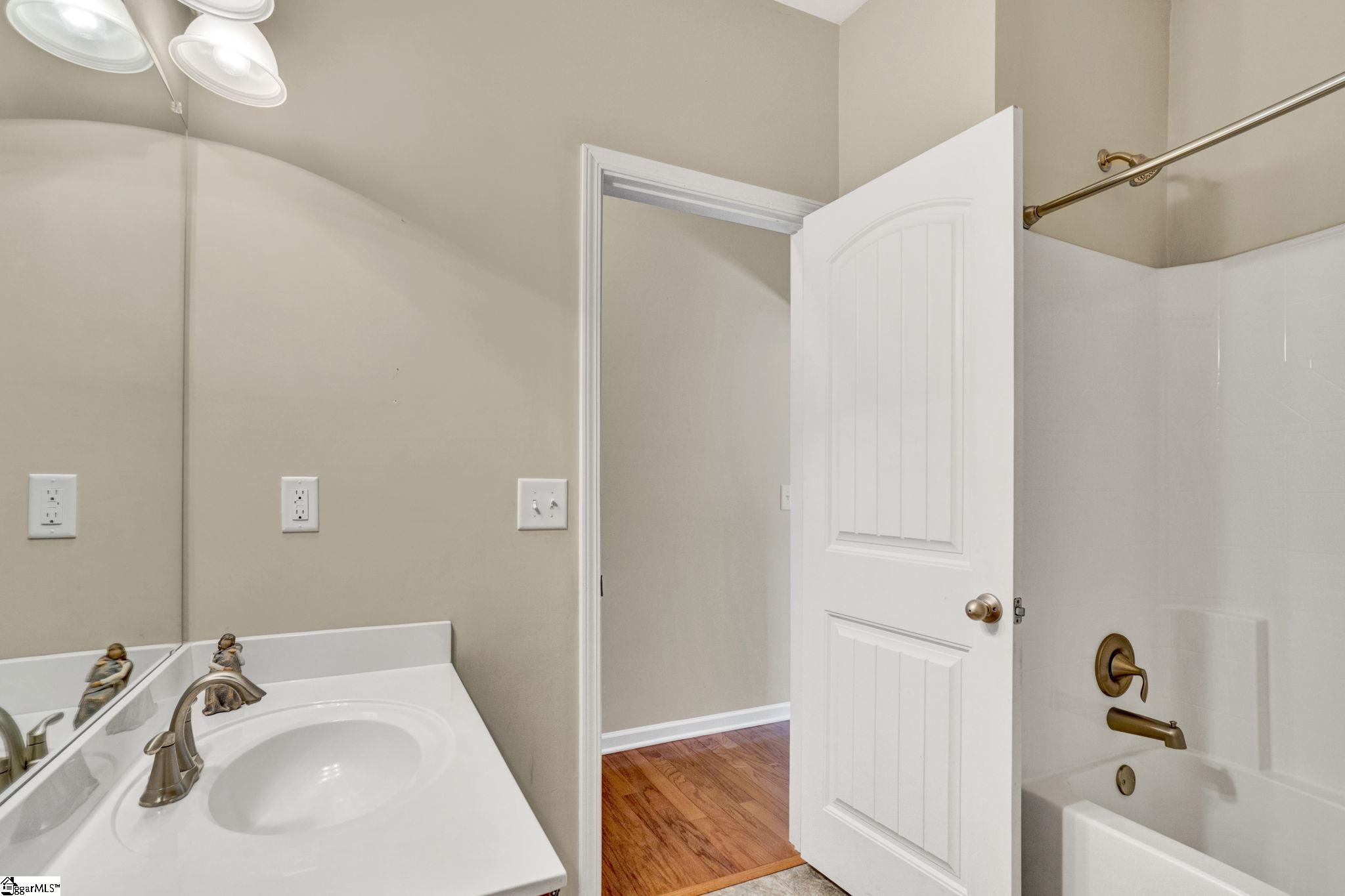 100 Amherst Way Easley, SC 29642