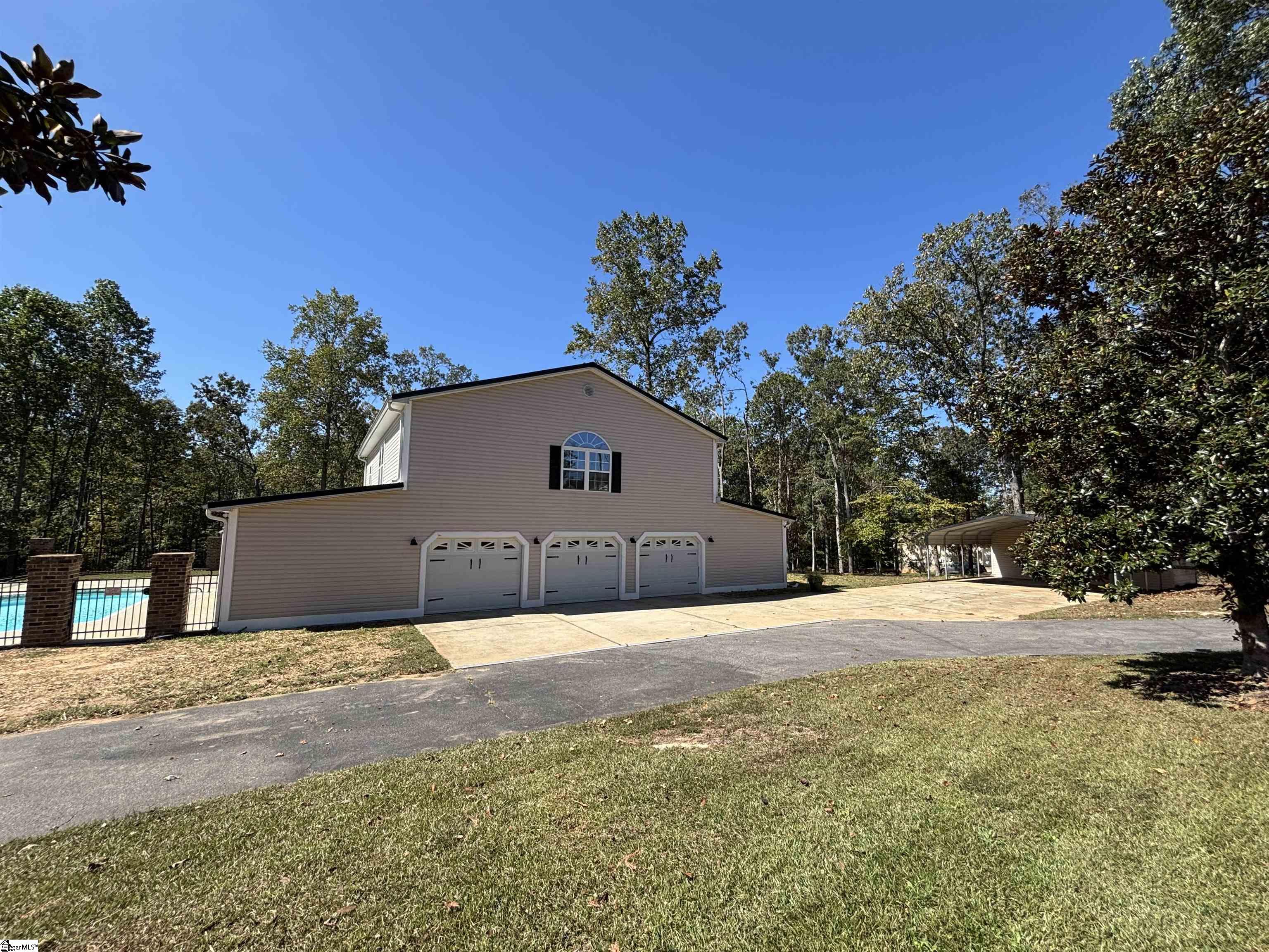 317 Hunter Road Fountain Inn, SC 29644