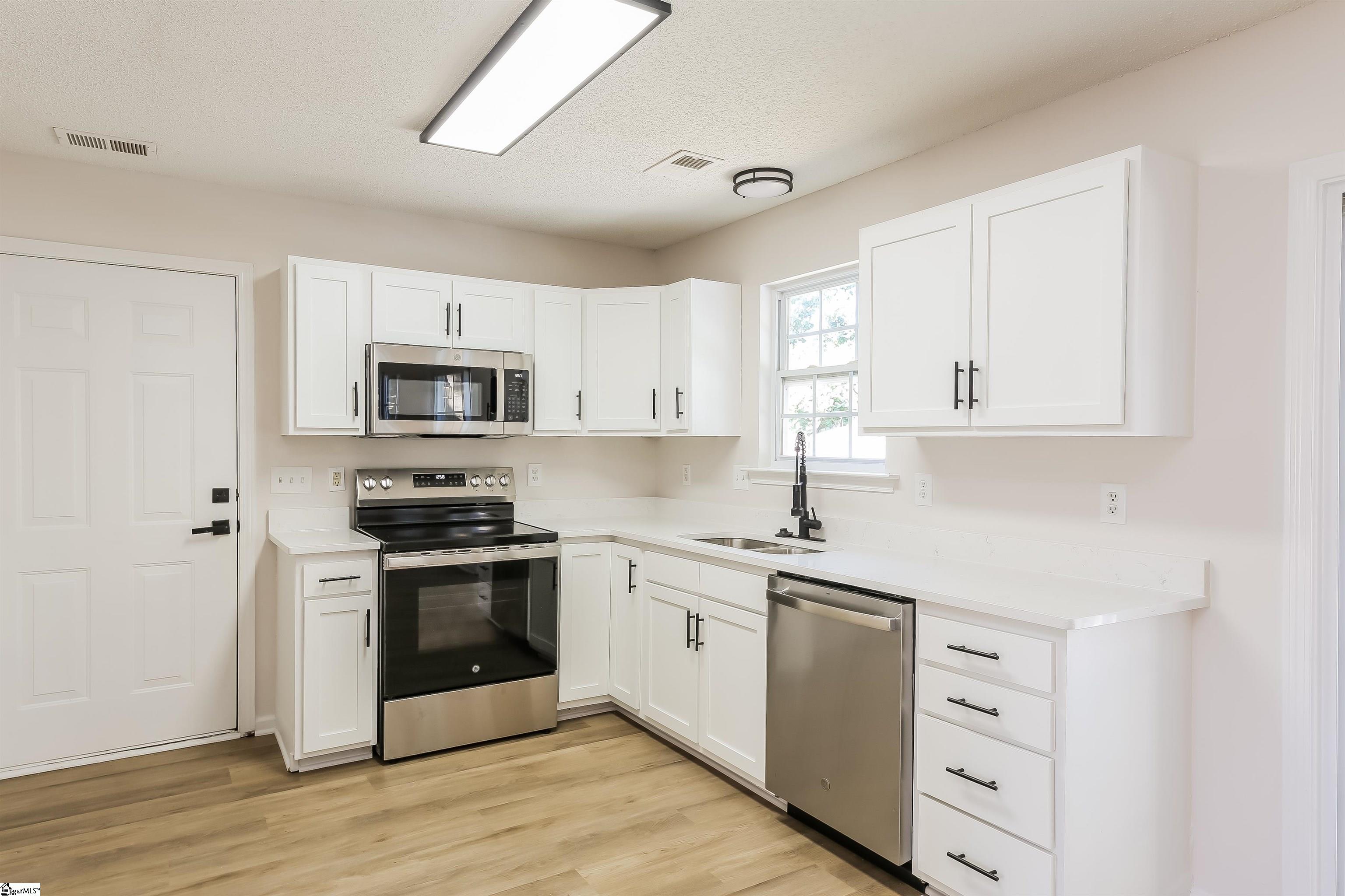 320 Steelman Drive Inman, SC 29349