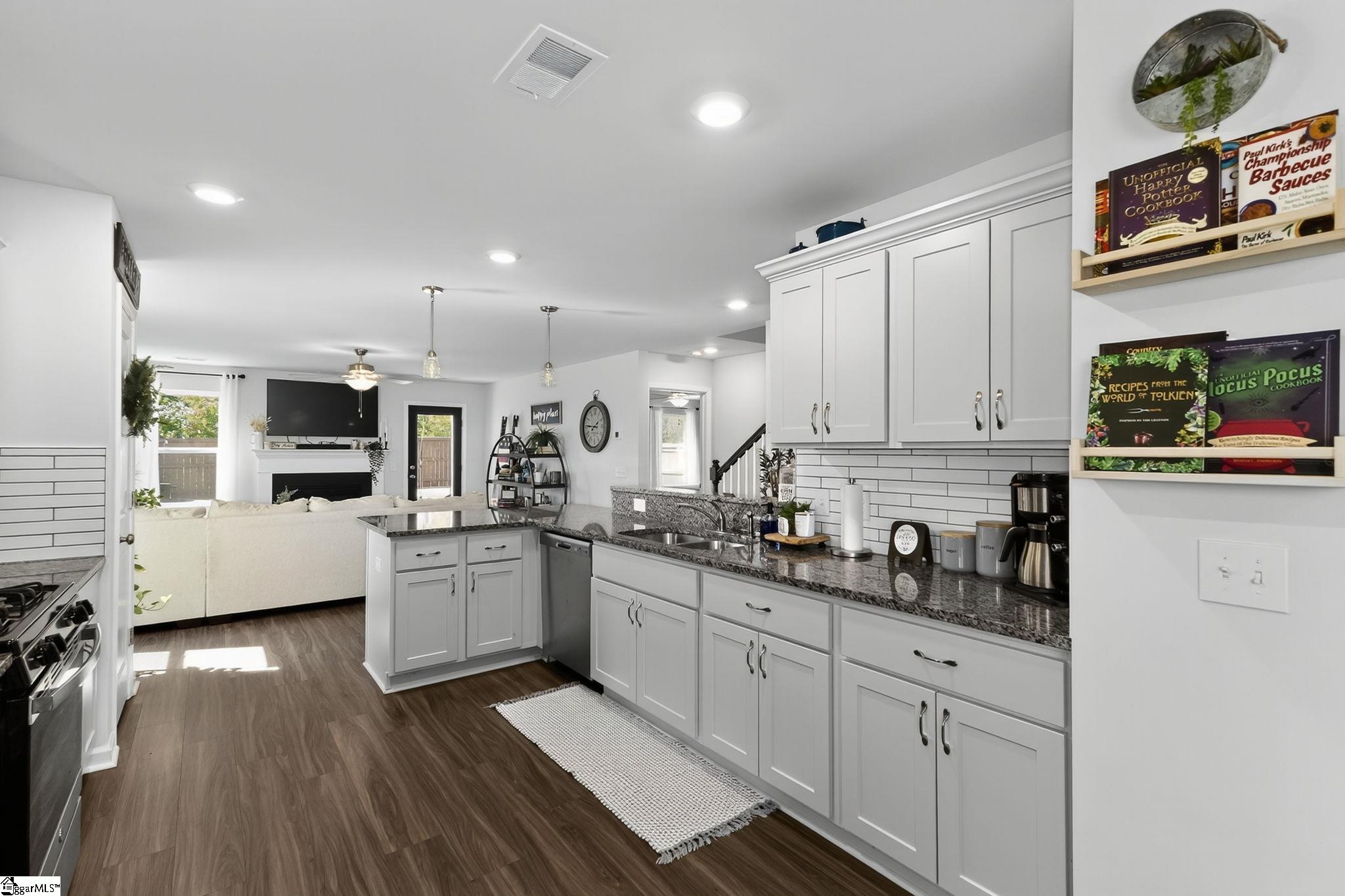 456 Anna Gray Circle Easley, SC 29640