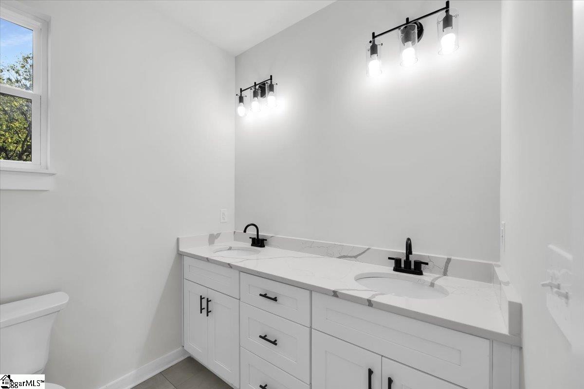 38 Gentry Street Greenville, SC 29611