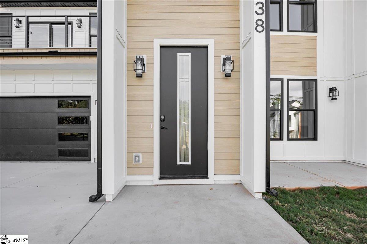 38 Gentry Street Greenville, SC 29611