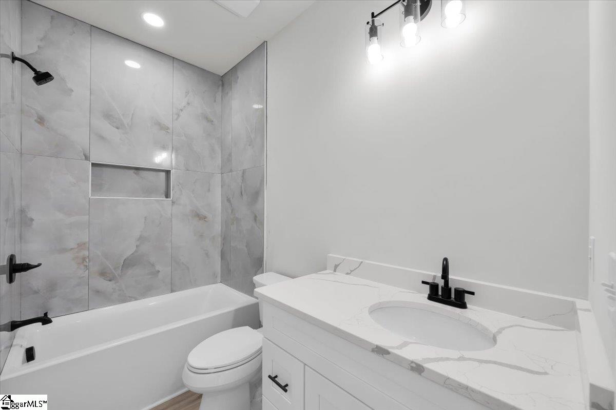 38 Gentry Street Greenville, SC 29611