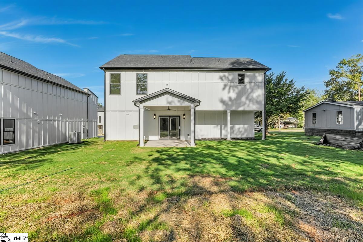 38 Gentry Street Greenville, SC 29611