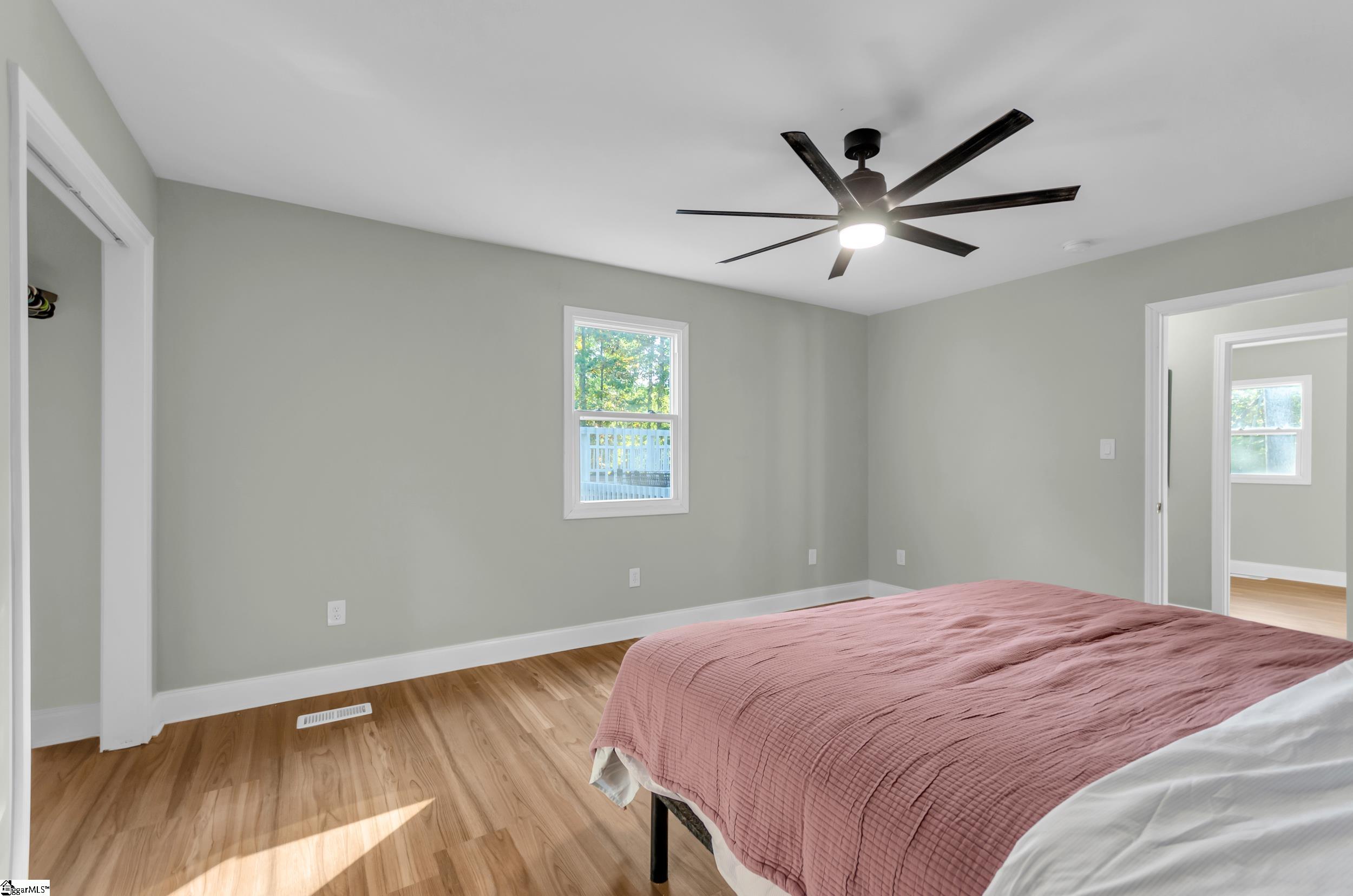 327 Pine Drive Piedmont, SC 29673