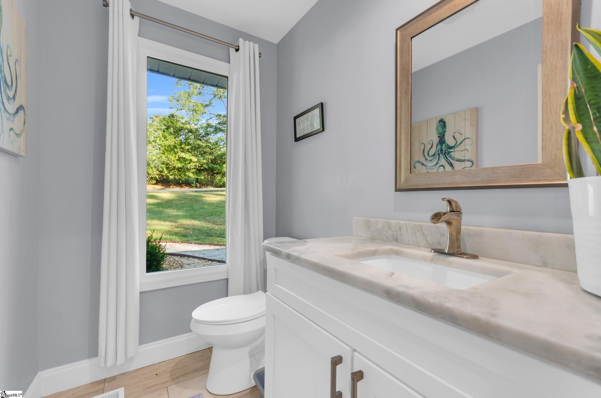 327 Pine Drive Piedmont, SC 29673