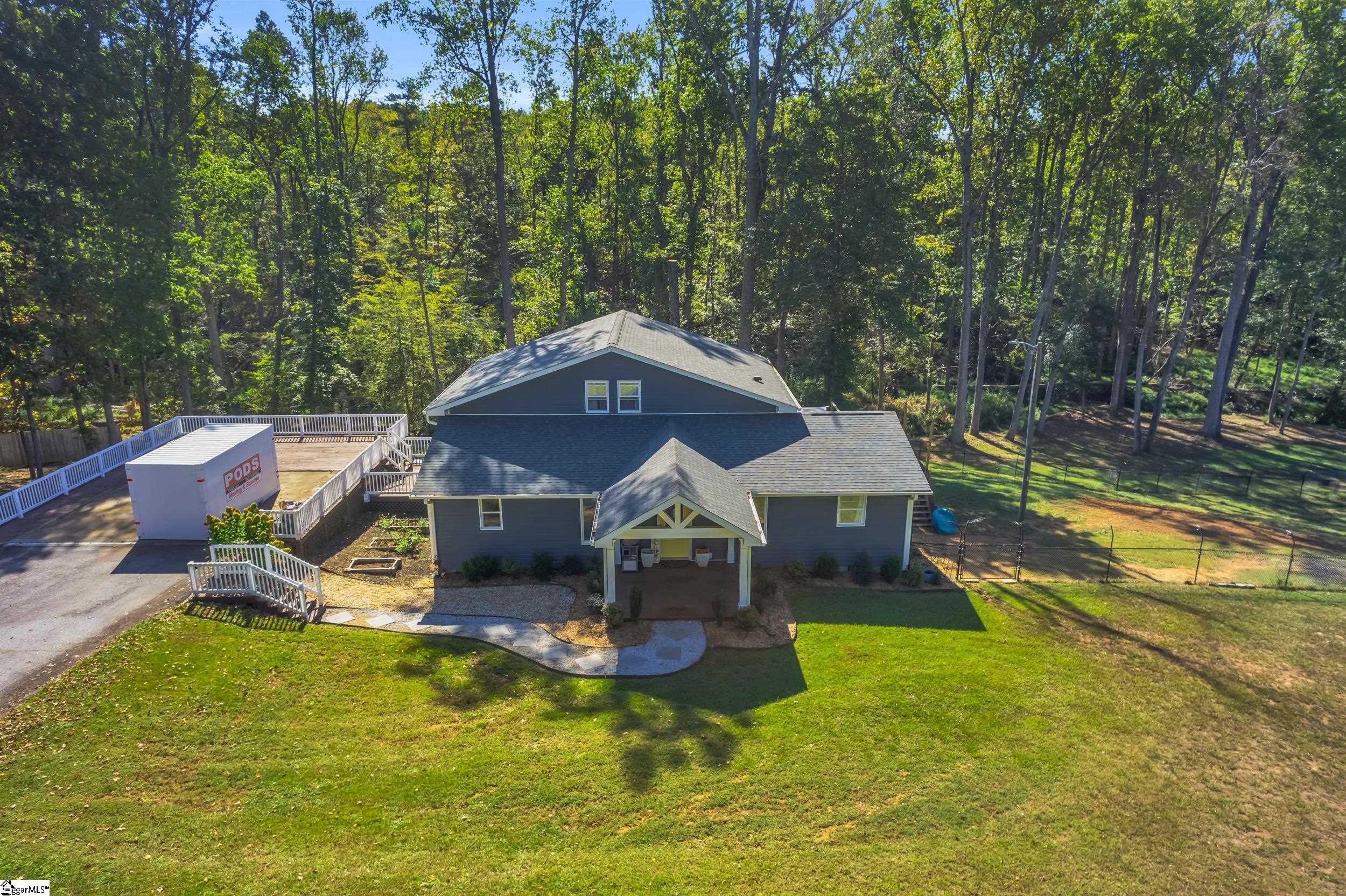 327 Pine Drive Piedmont, SC 29673