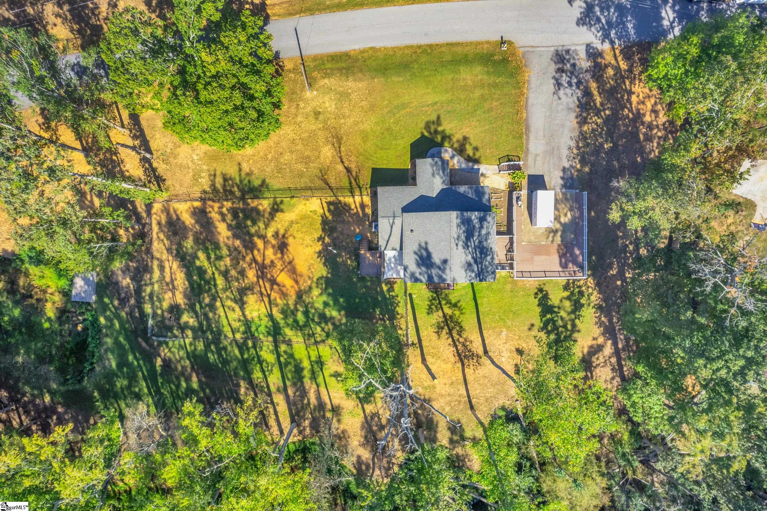 327 Pine Drive Piedmont, SC 29673