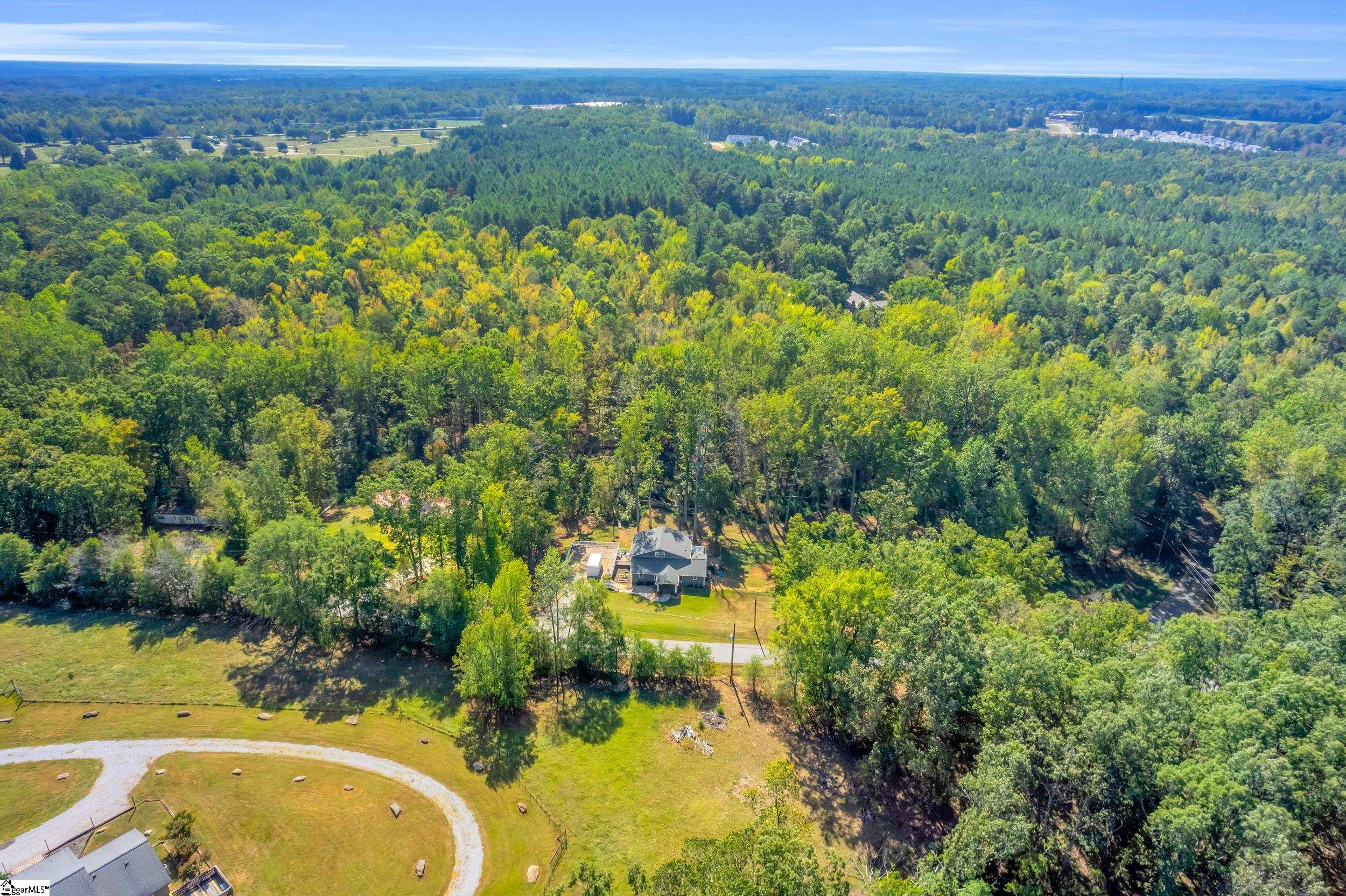 327 Pine Drive Piedmont, SC 29673