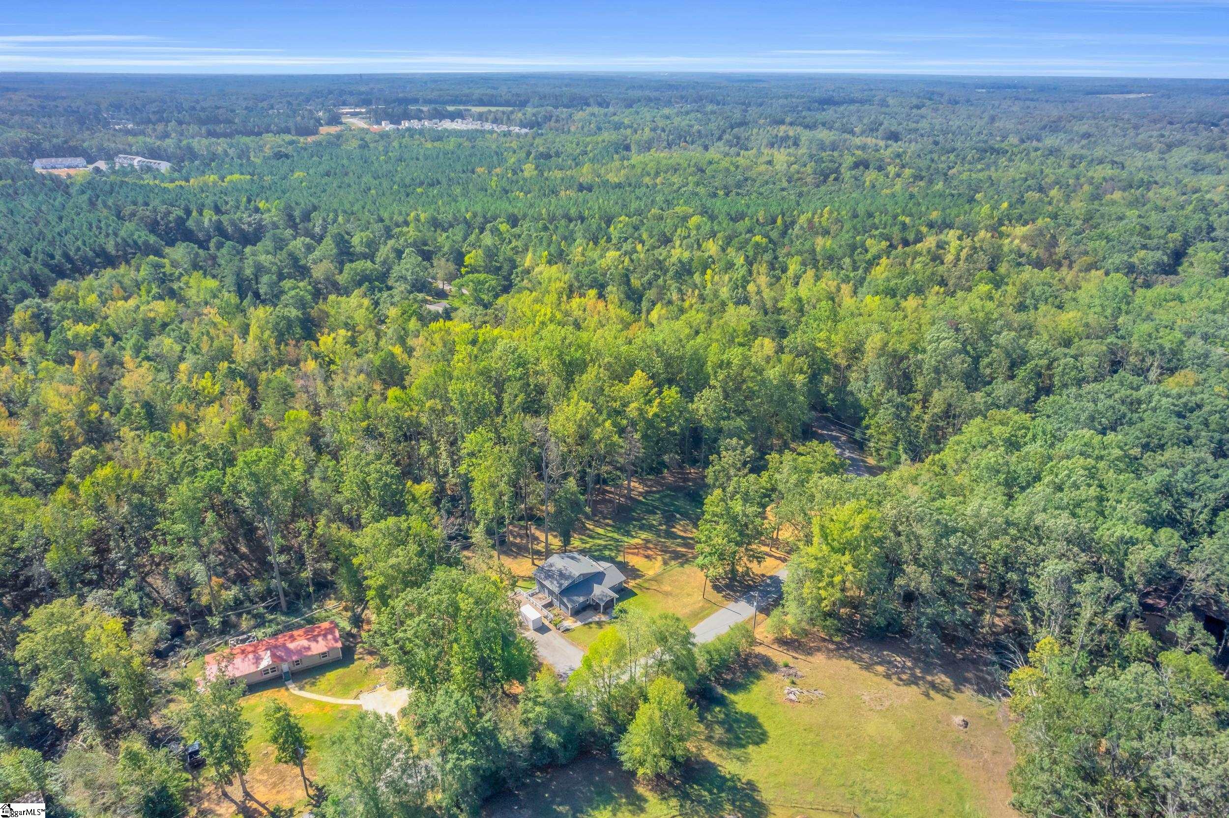 327 Pine Drive Piedmont, SC 29673