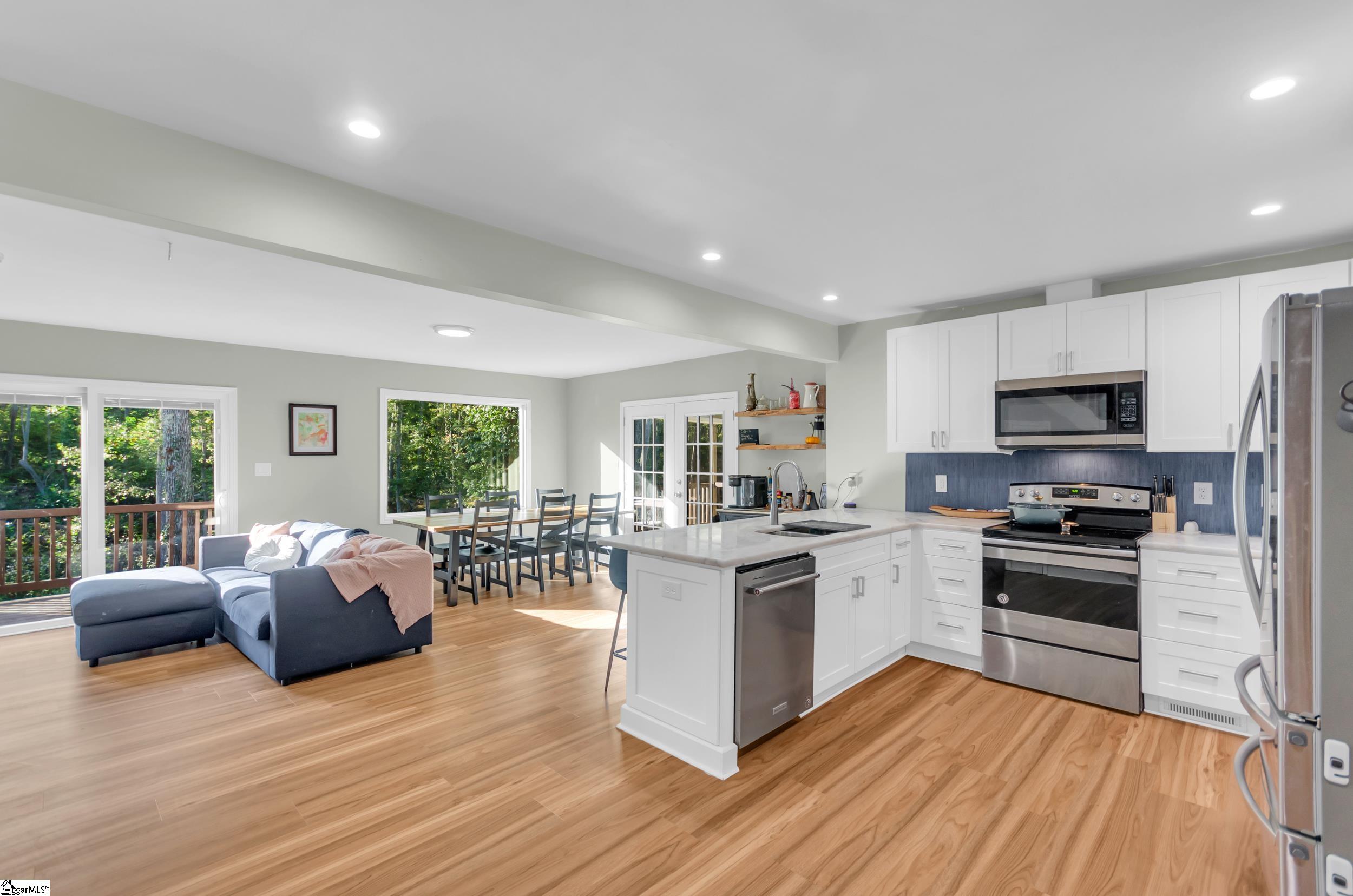 327 Pine Drive Piedmont, SC 29673
