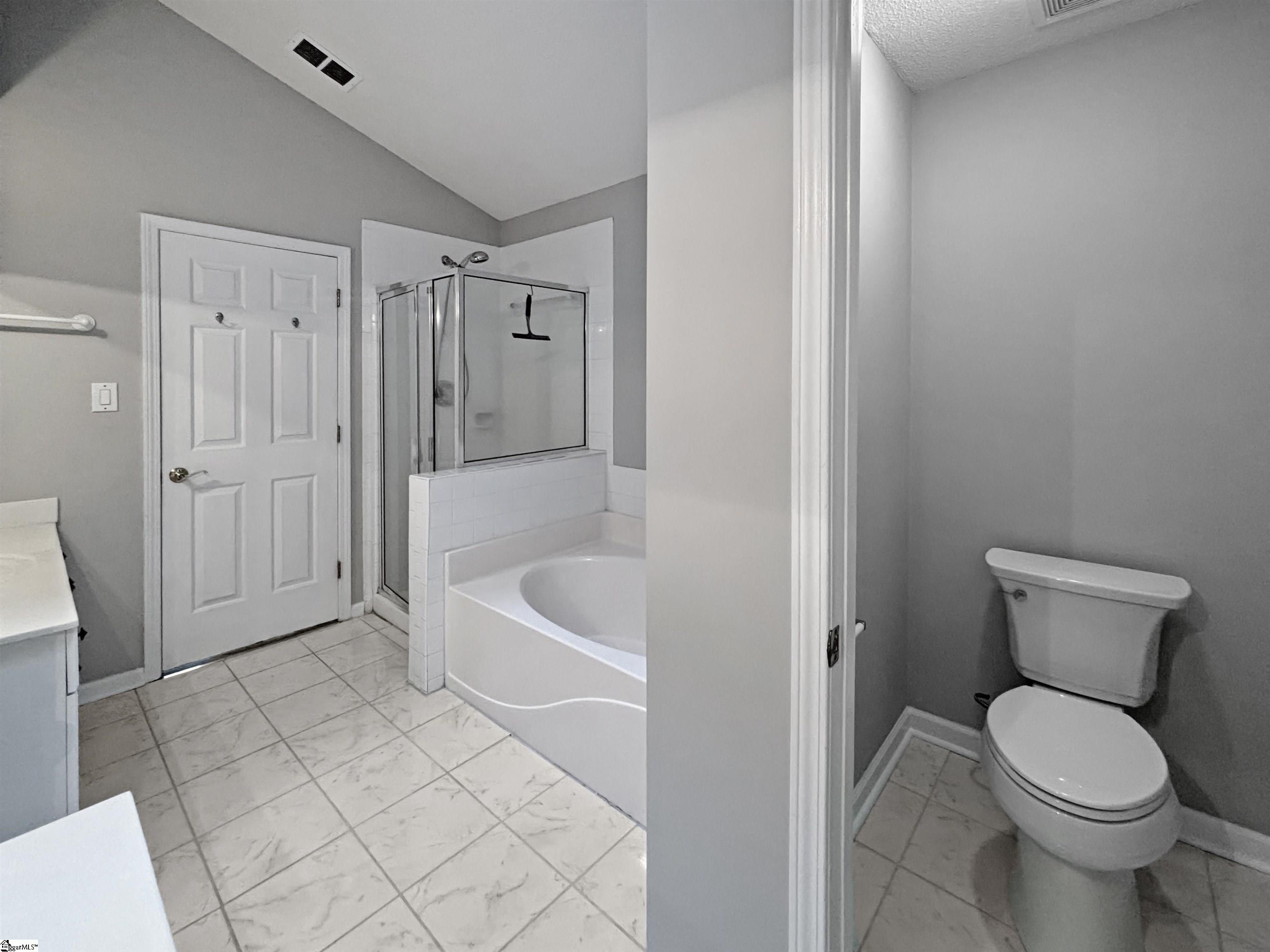 6 Twickenham Drive Greenville, SC 29615
