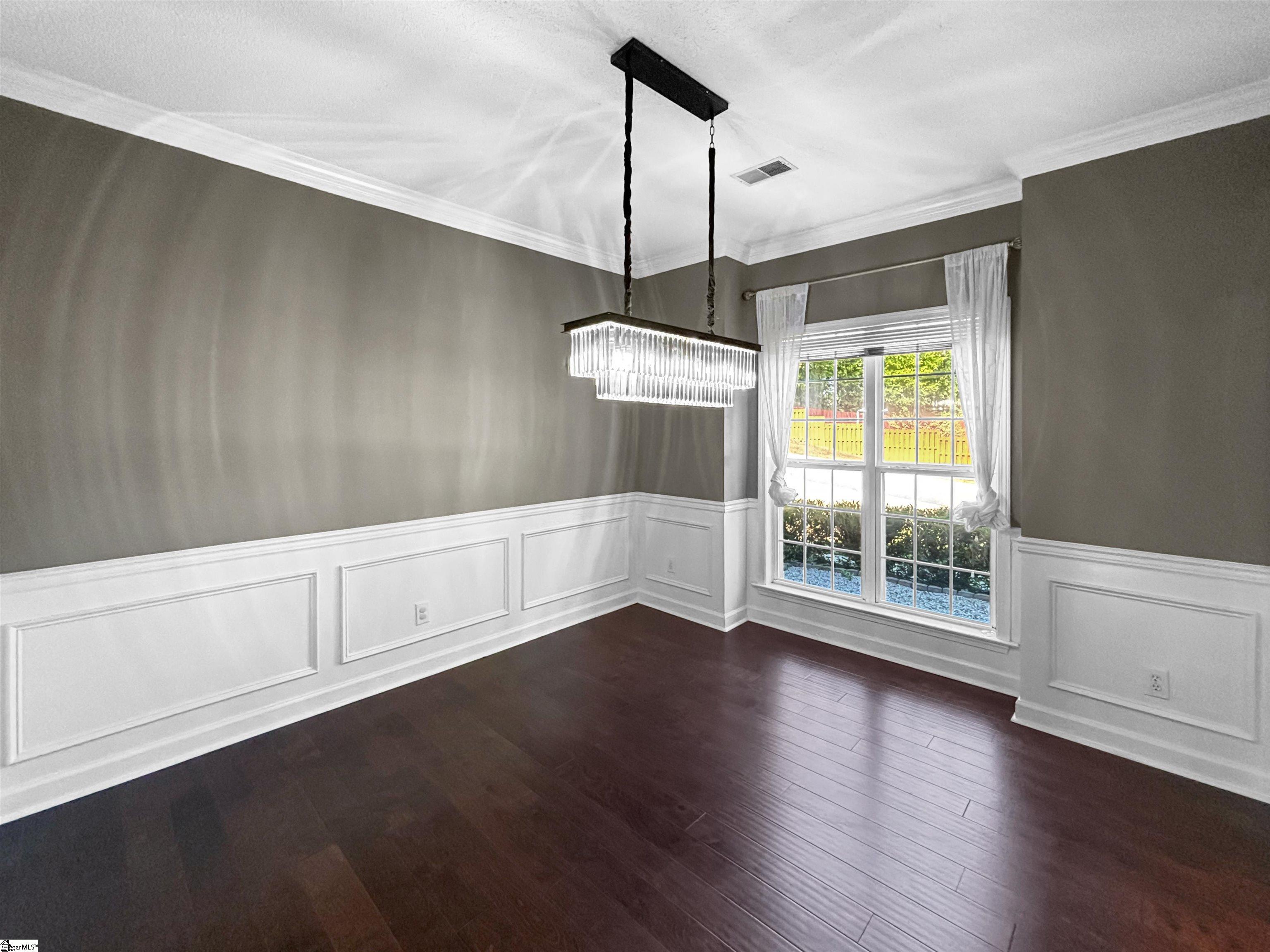 6 Twickenham Drive Greenville, SC 29615