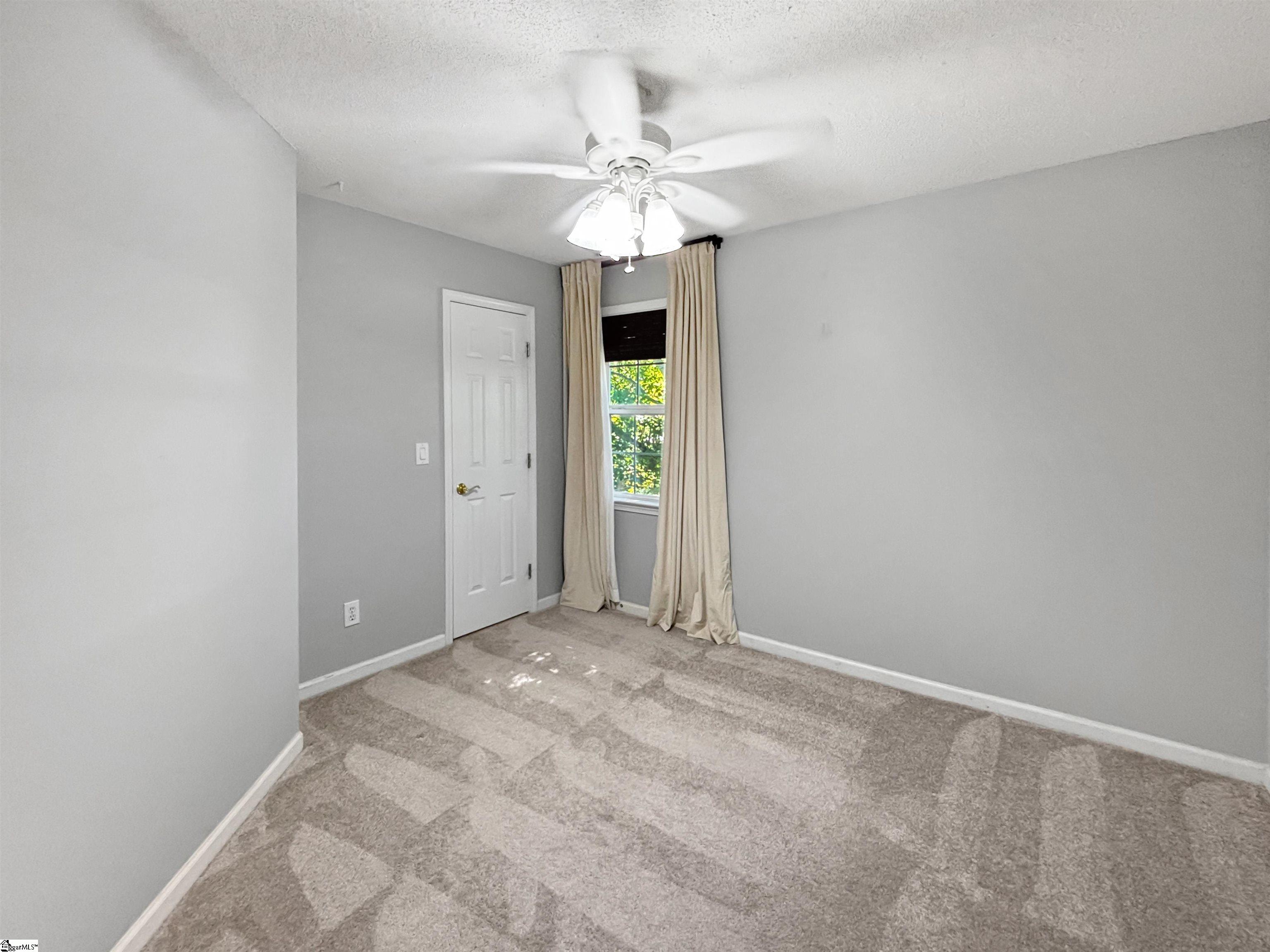 6 Twickenham Drive Greenville, SC 29615