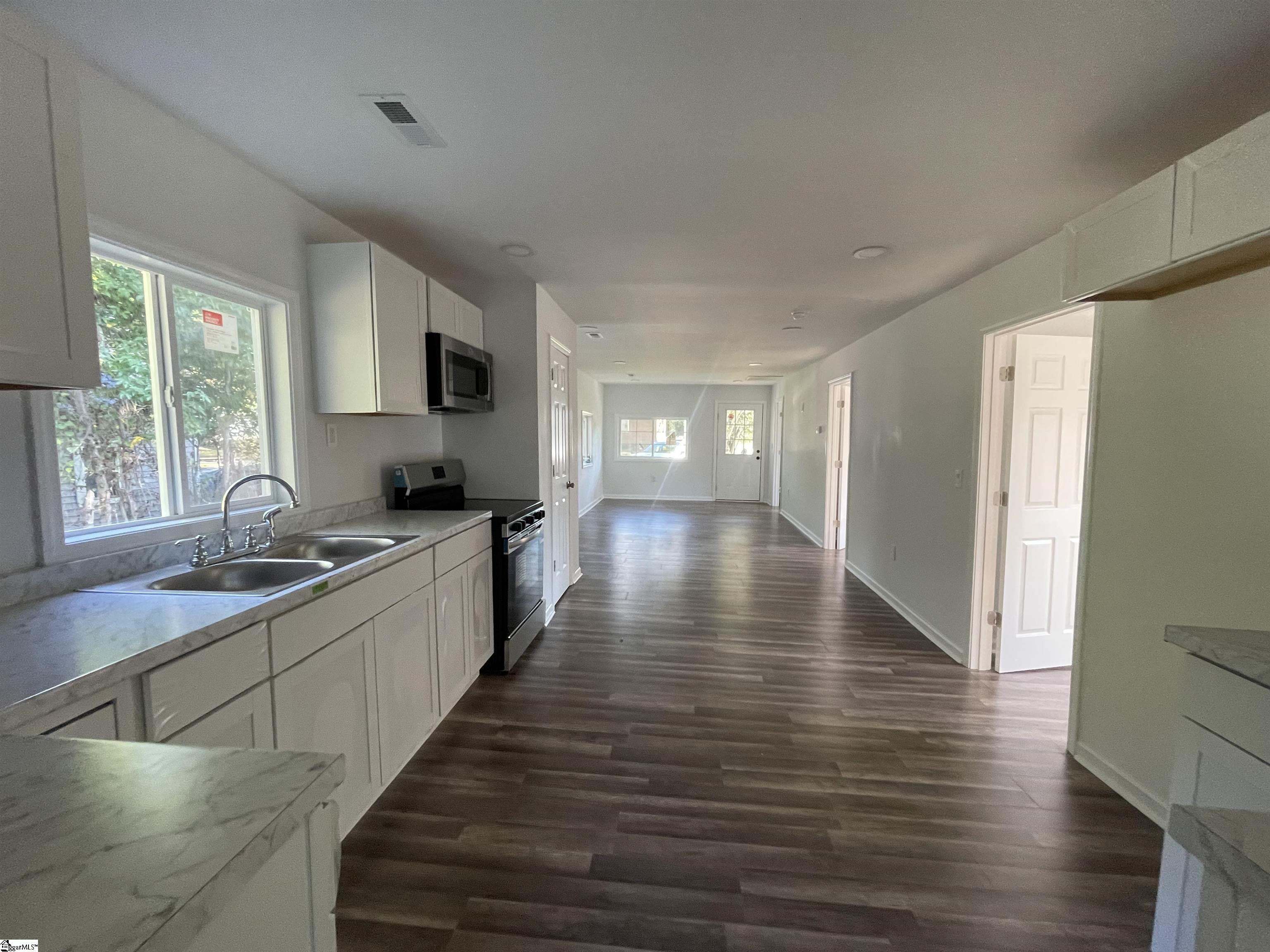 103 Mason Street Clinton, SC 29325