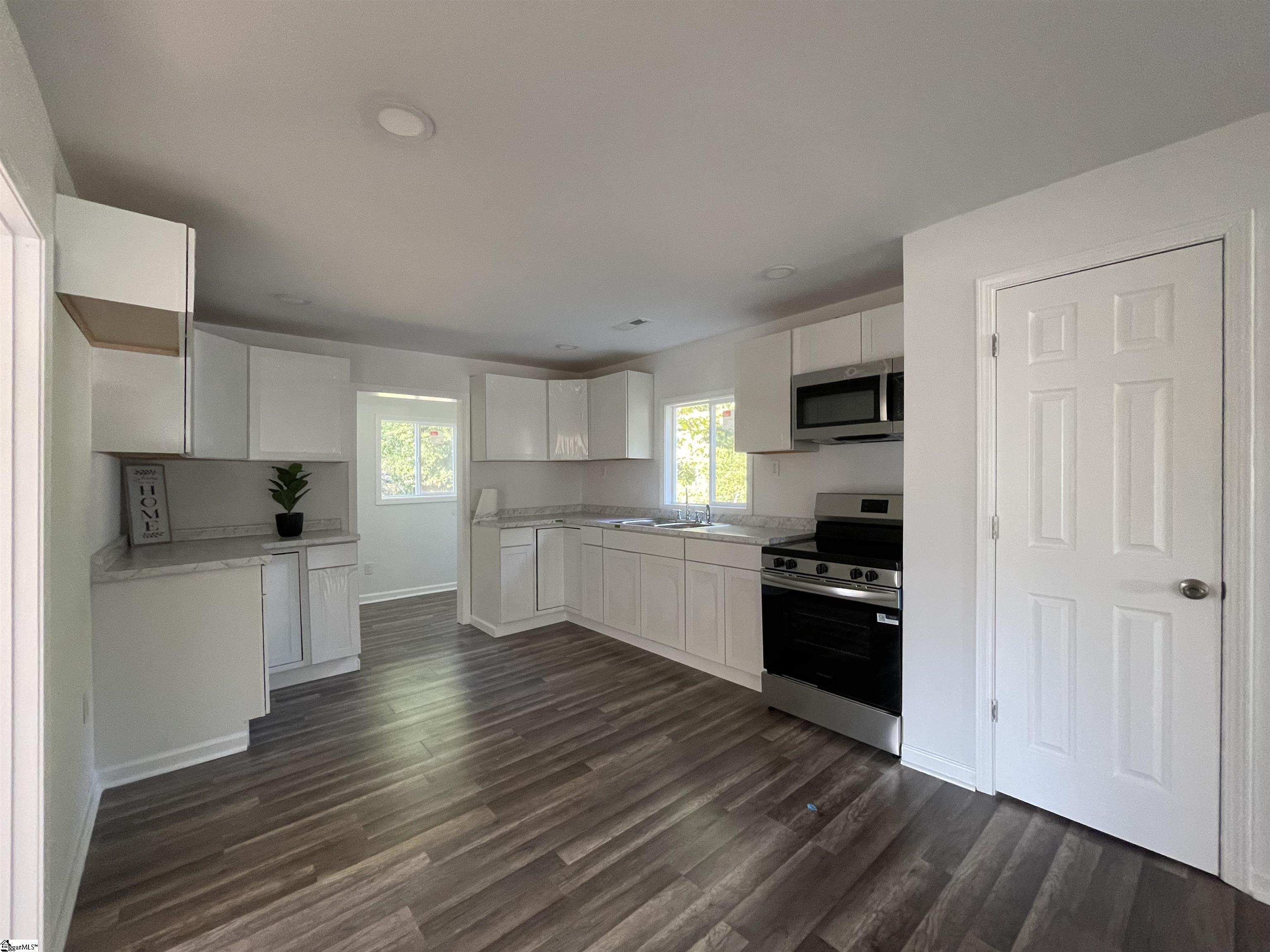 103 Mason Street Clinton, SC 29325