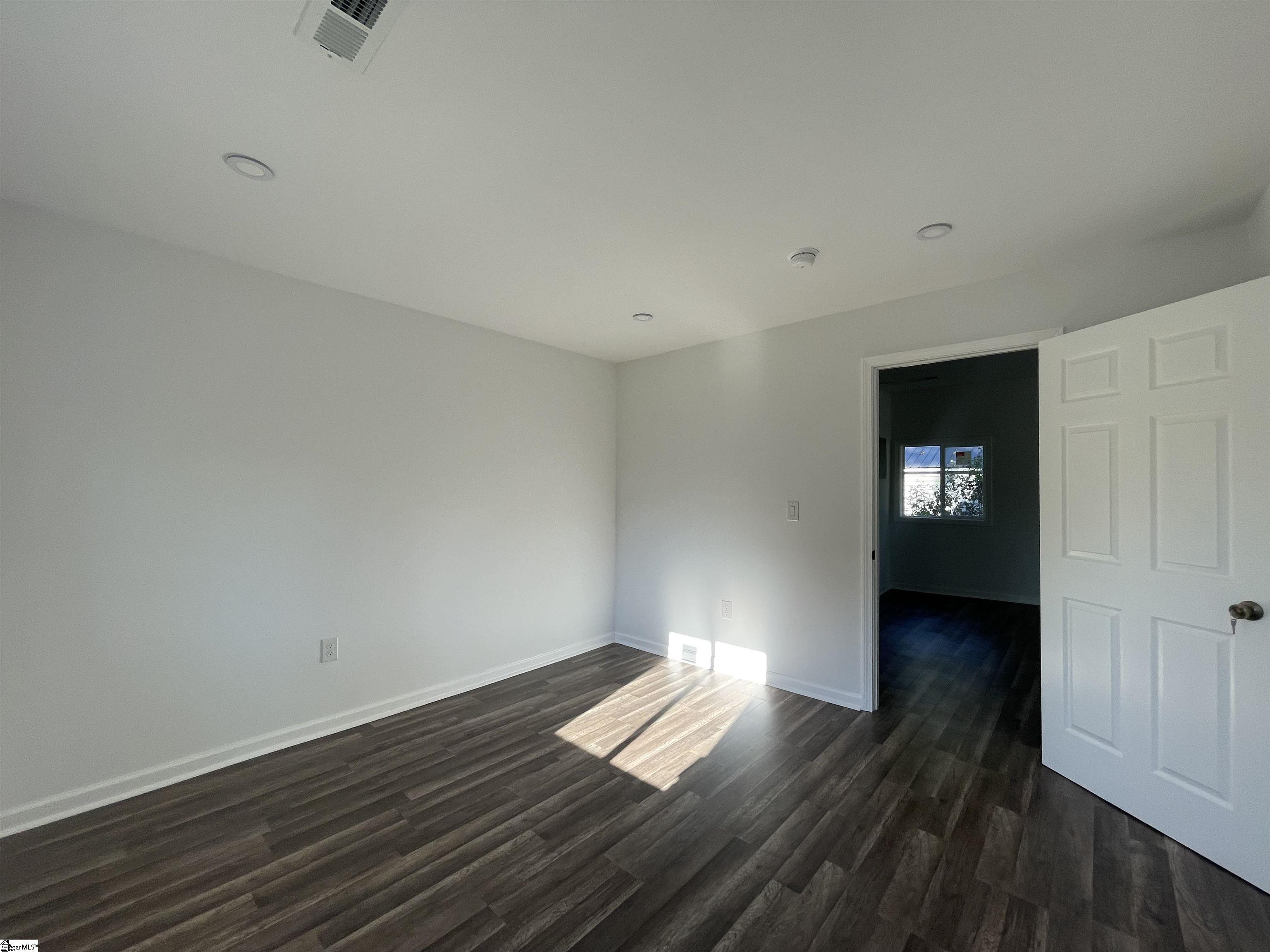 103 Mason Street Clinton, SC 29325