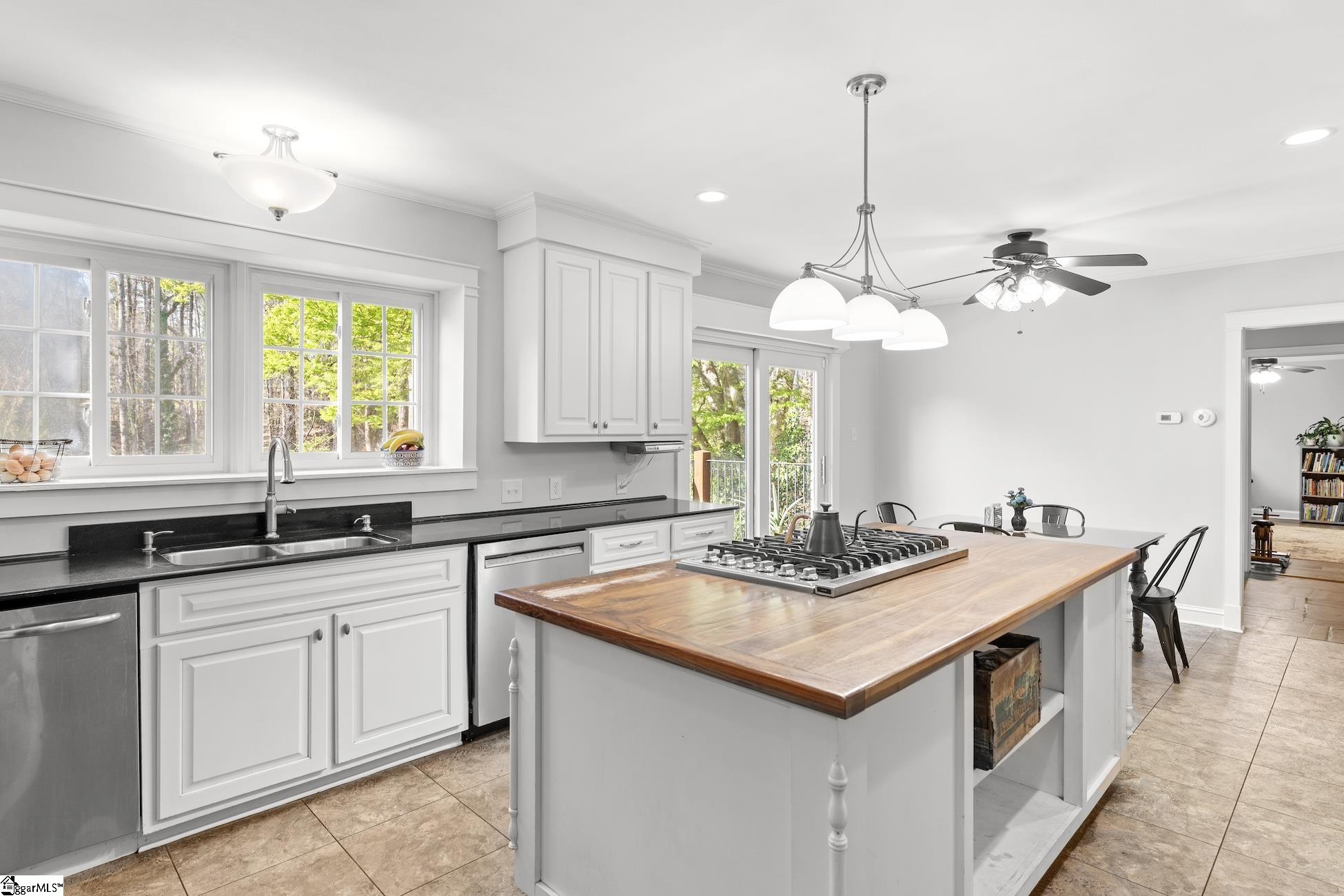 112 Briar Creek Lane Anderson, SC 29621