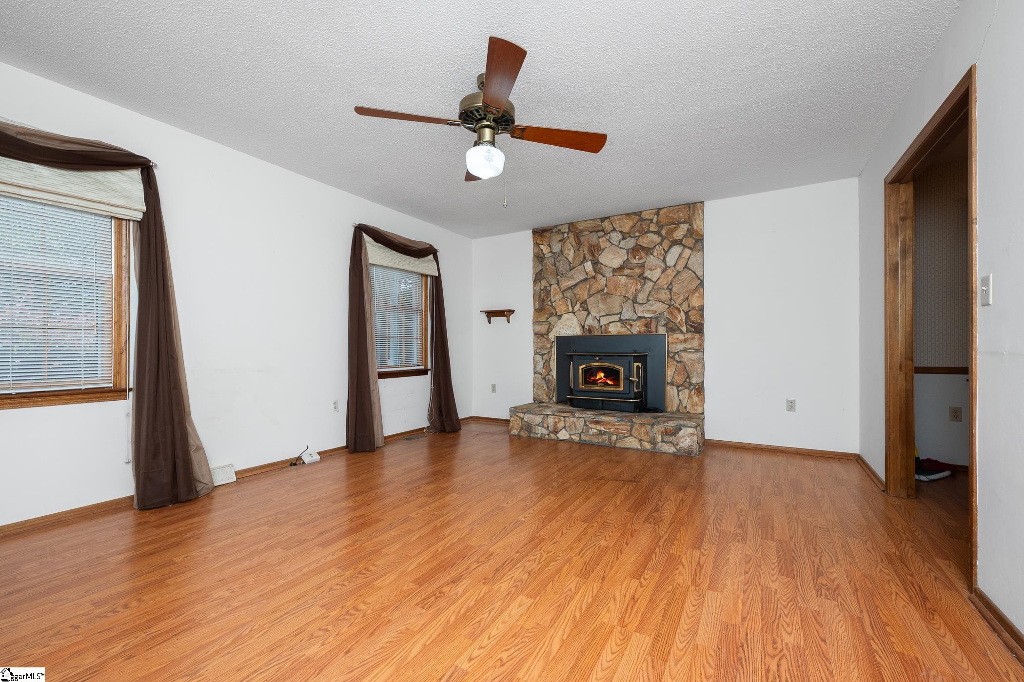 110 Peartree Lane Anderson, SC 29625