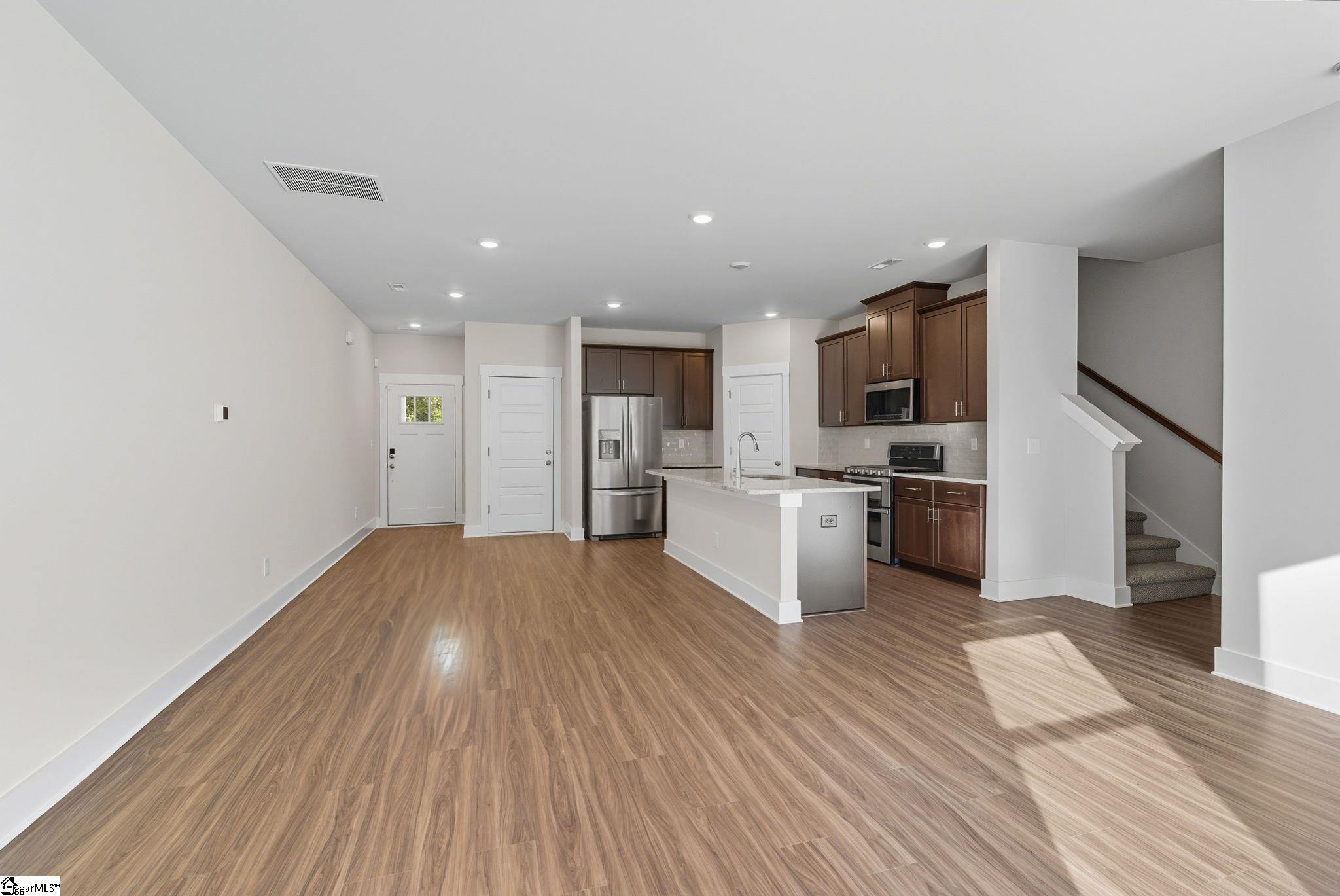 75 Galley Lane Greenville, SC 29607