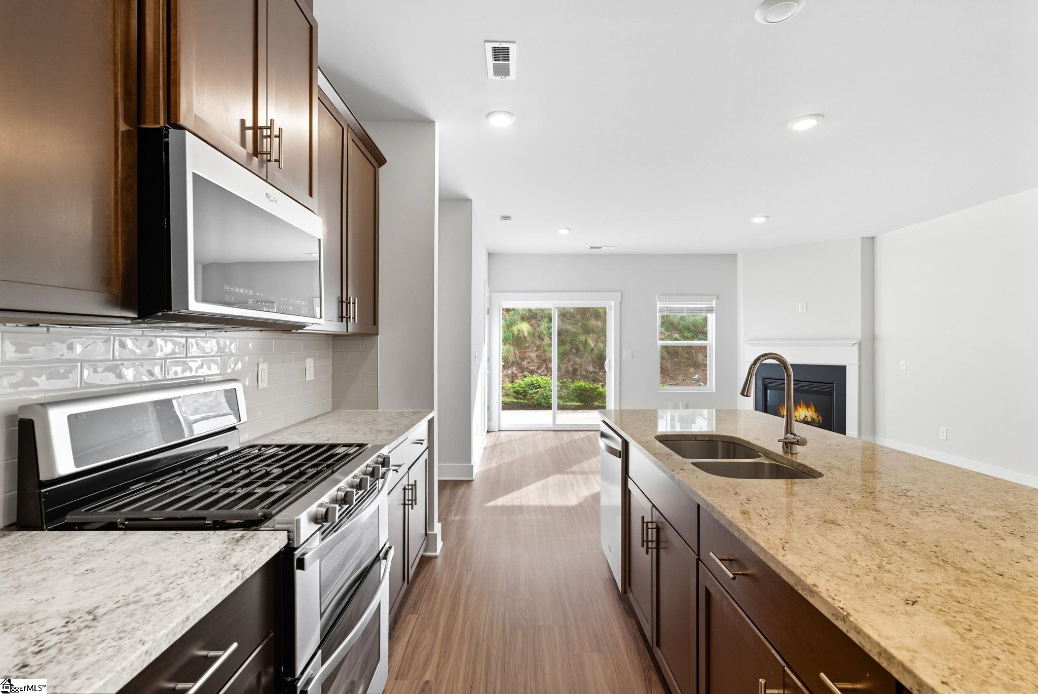 75 Galley Lane Greenville, SC 29607