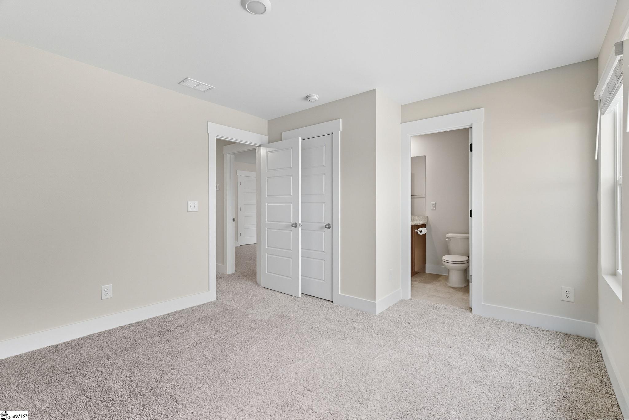 75 Galley Lane Greenville, SC 29607