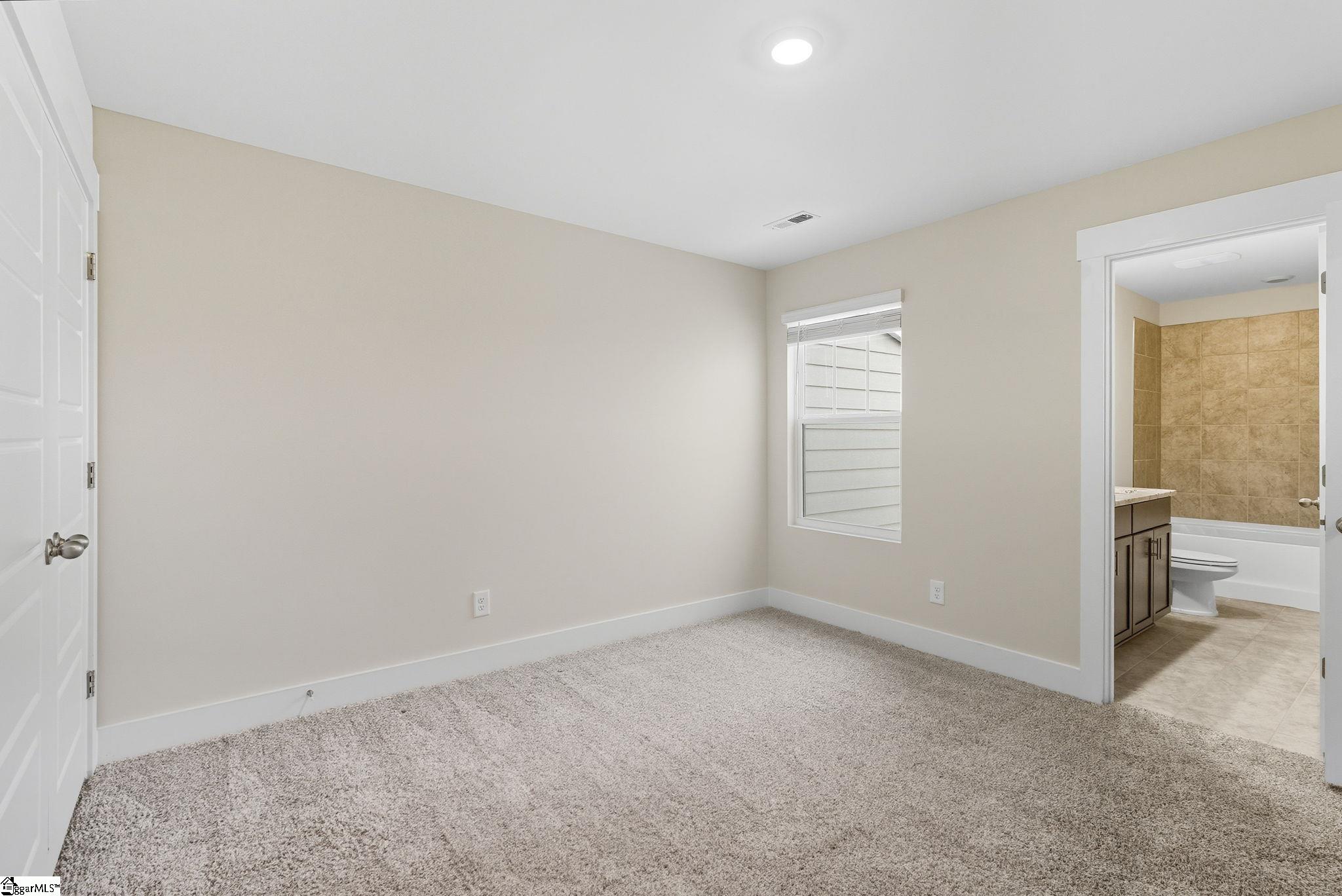 75 Galley Lane Greenville, SC 29607