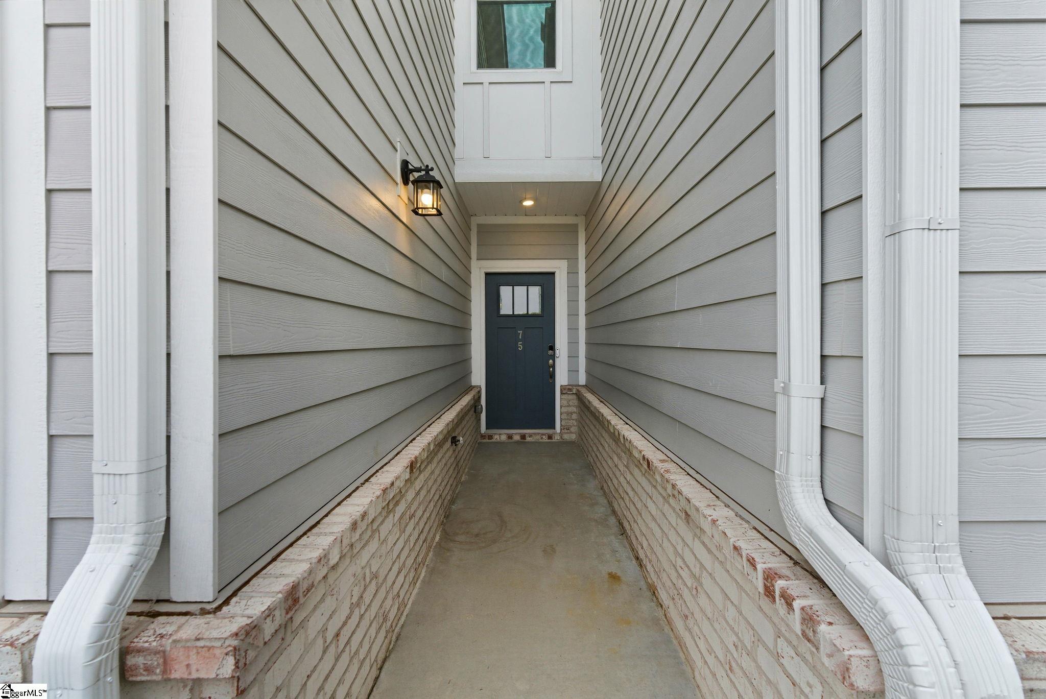 75 Galley Lane Greenville, SC 29607