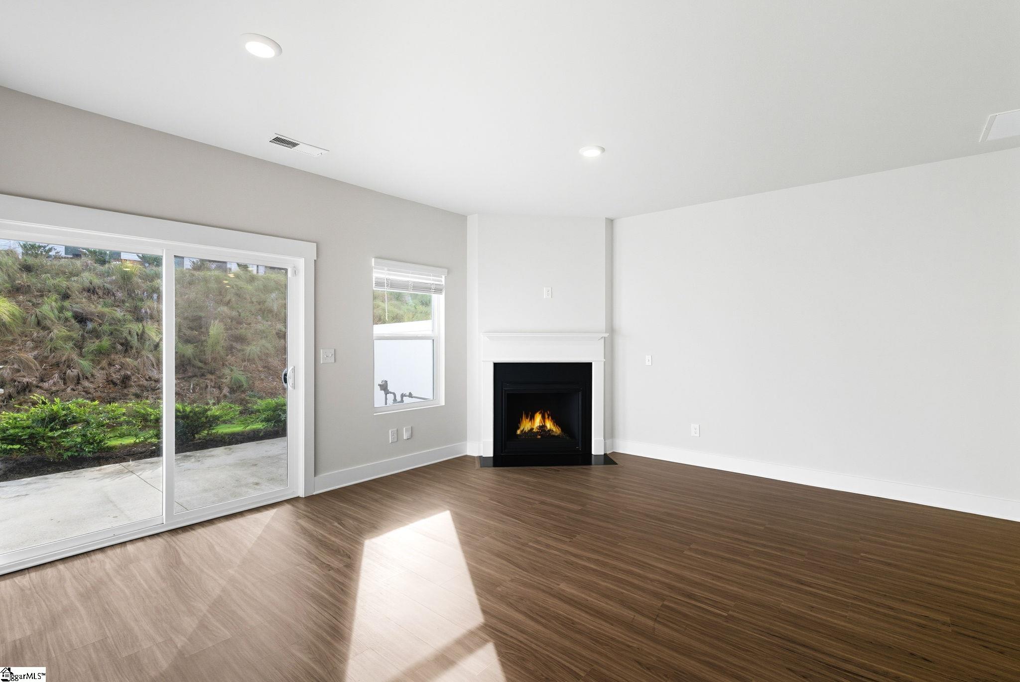 75 Galley Lane Greenville, SC 29607