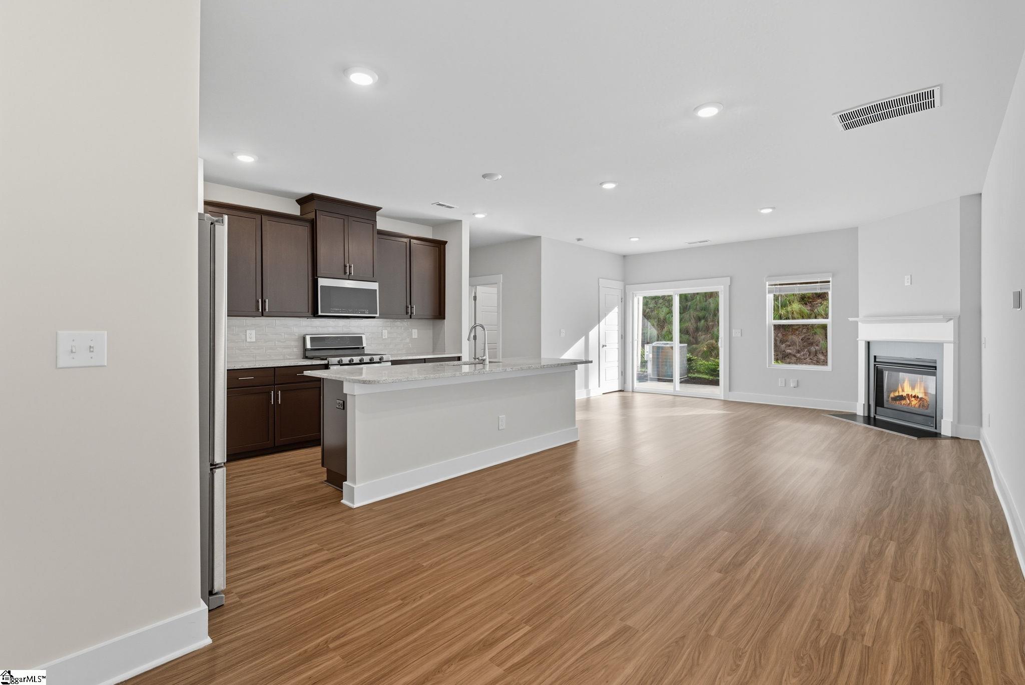 75 Galley Lane Greenville, SC 29607