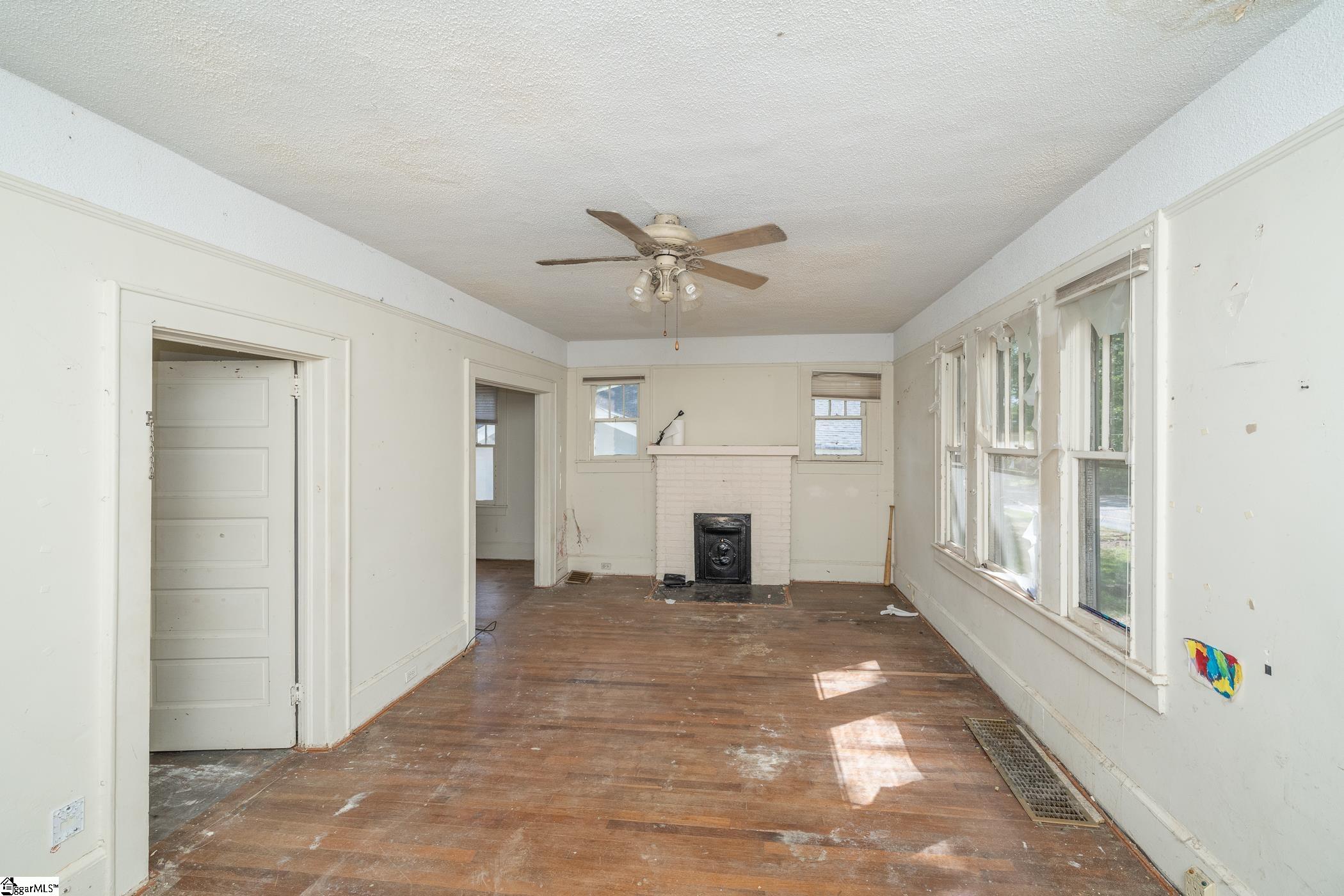 215 Grove Road Greenville, SC 29605