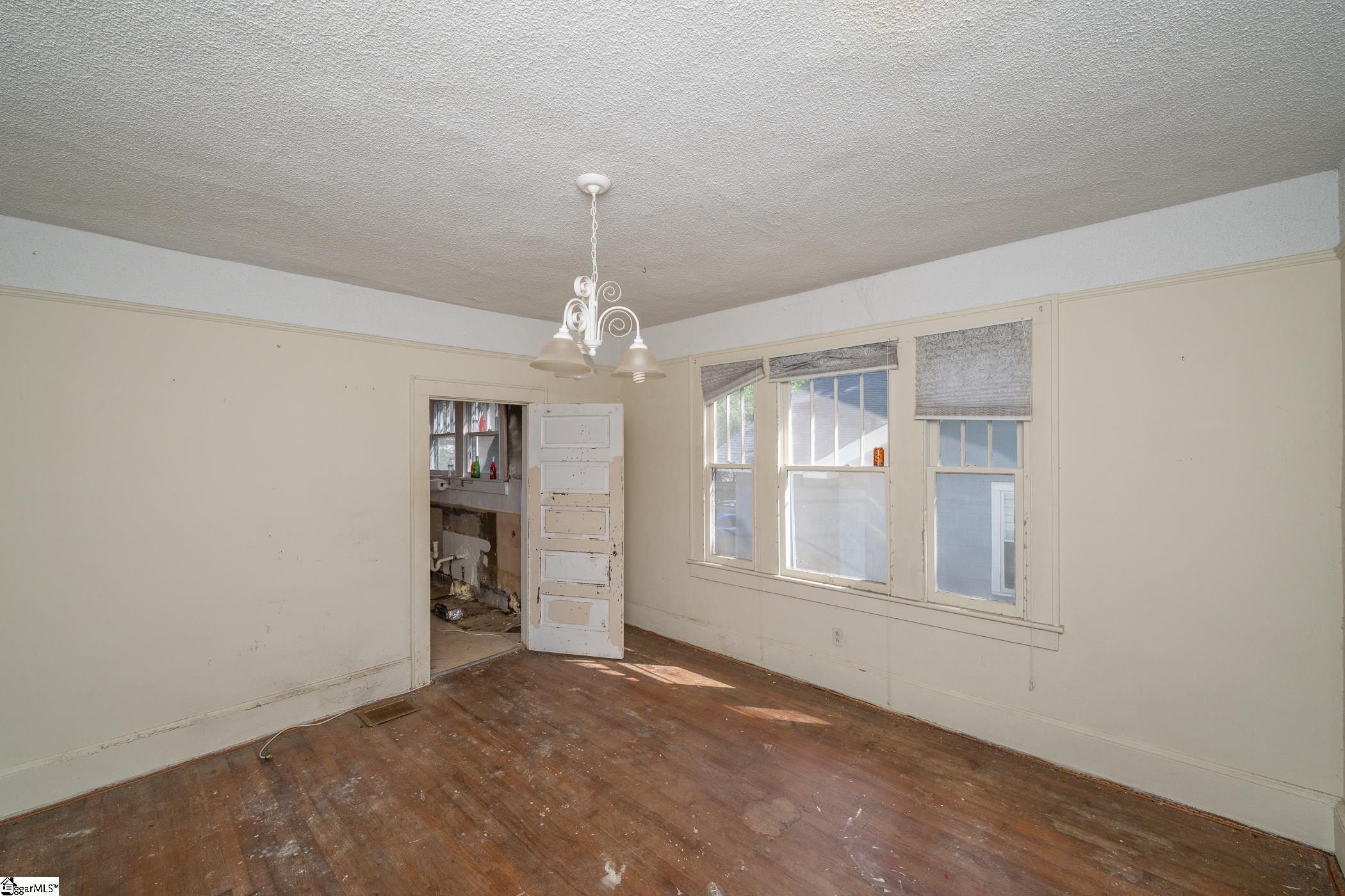 215 Grove Road Greenville, SC 29605