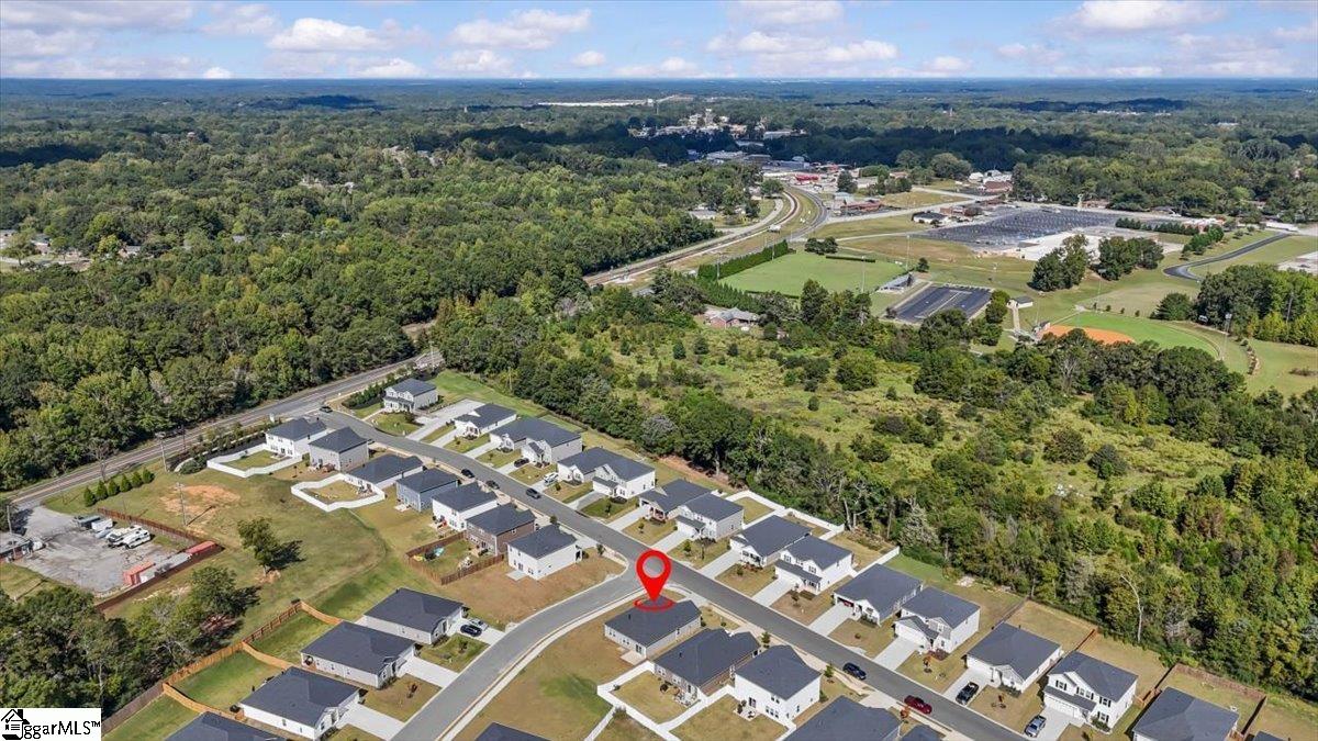 146 Vickery Road Woodruff, SC 29388