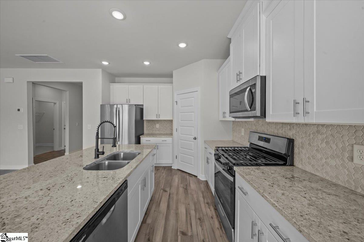 146 Vickery Road Woodruff, SC 29388