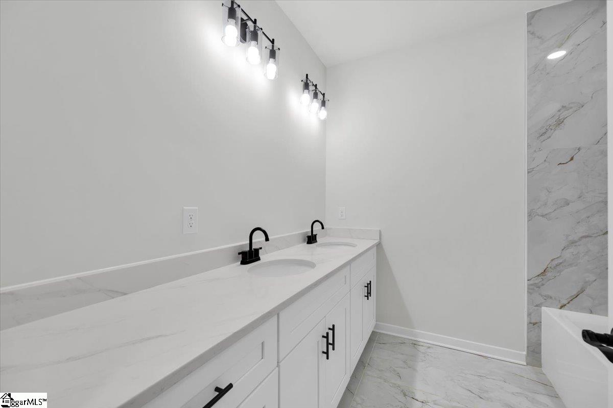 34 Gentry Street Greenville, SC 29611-4034