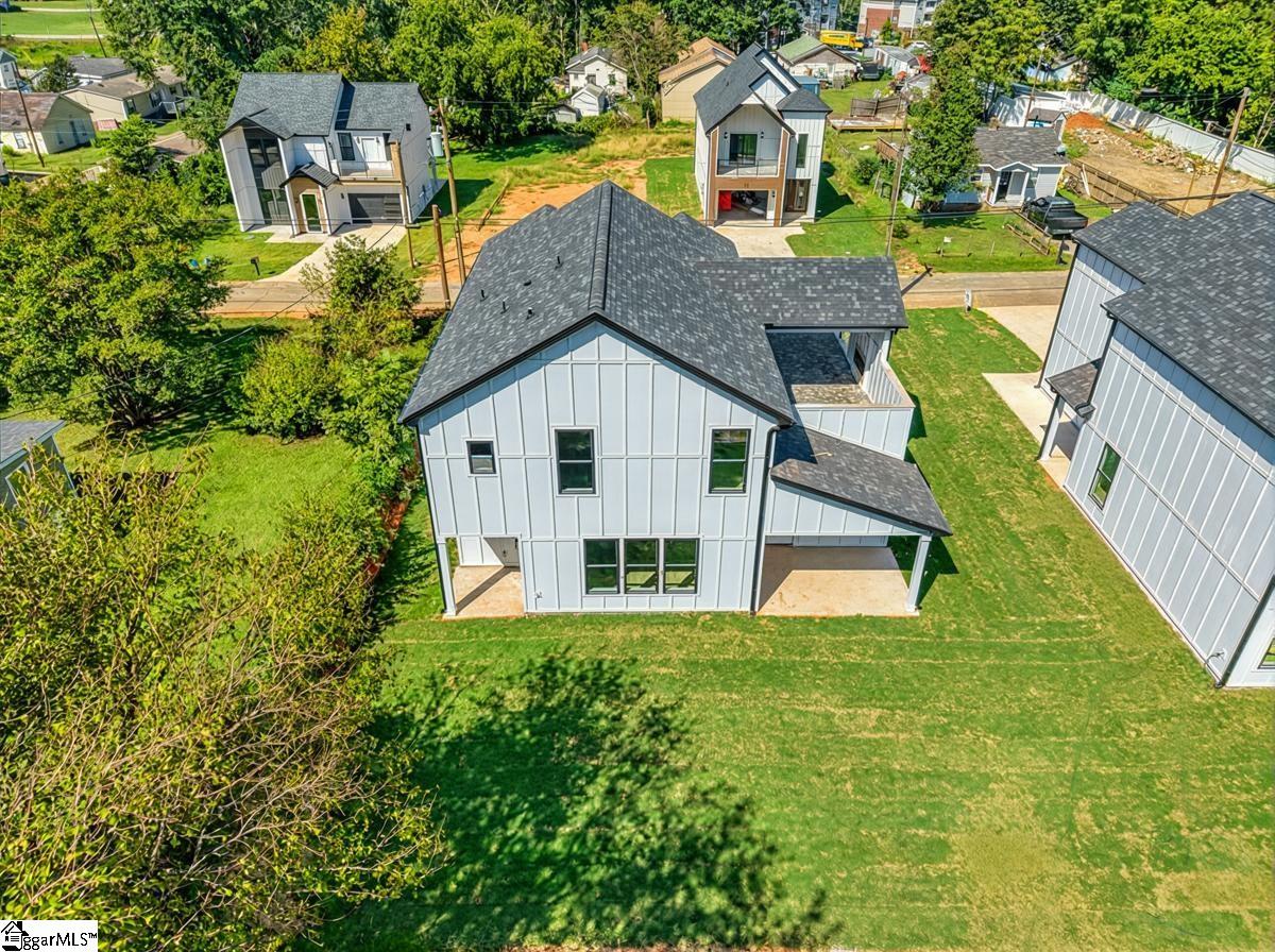 34 Gentry Street Greenville, SC 29611-4034