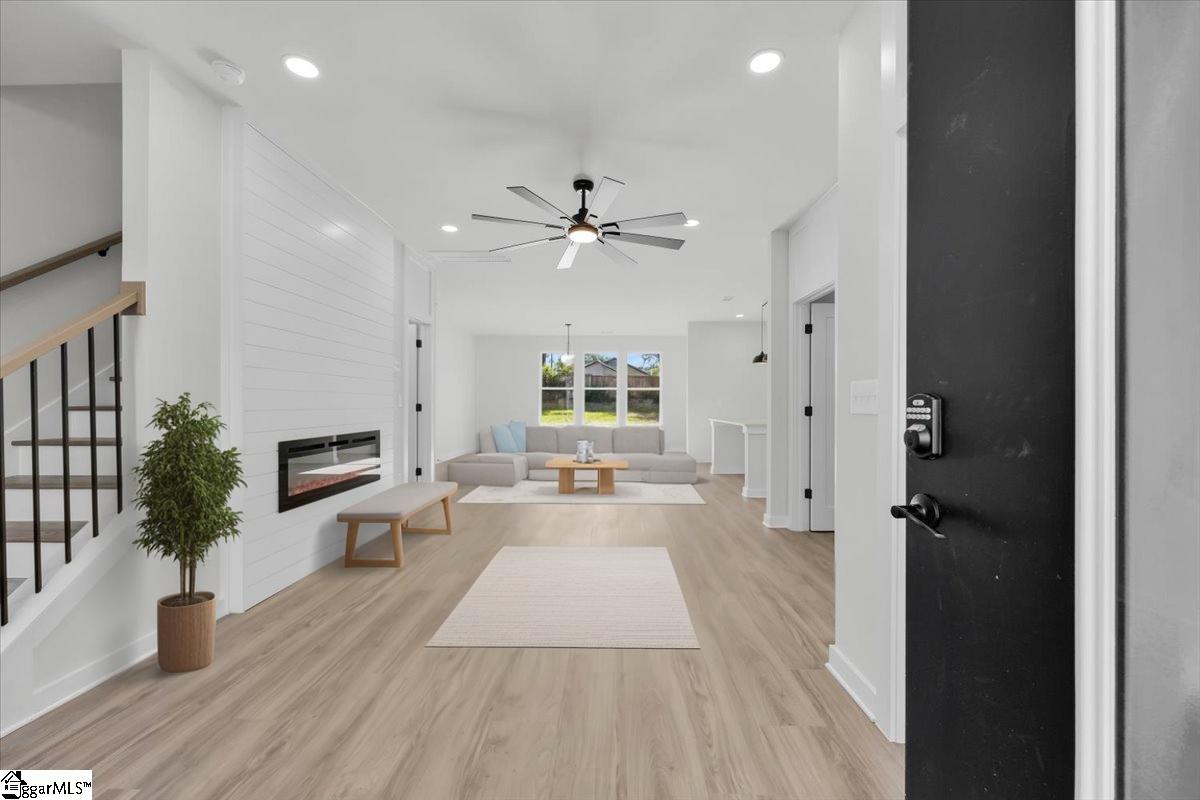 34 Gentry Street Greenville, SC 29611-4034