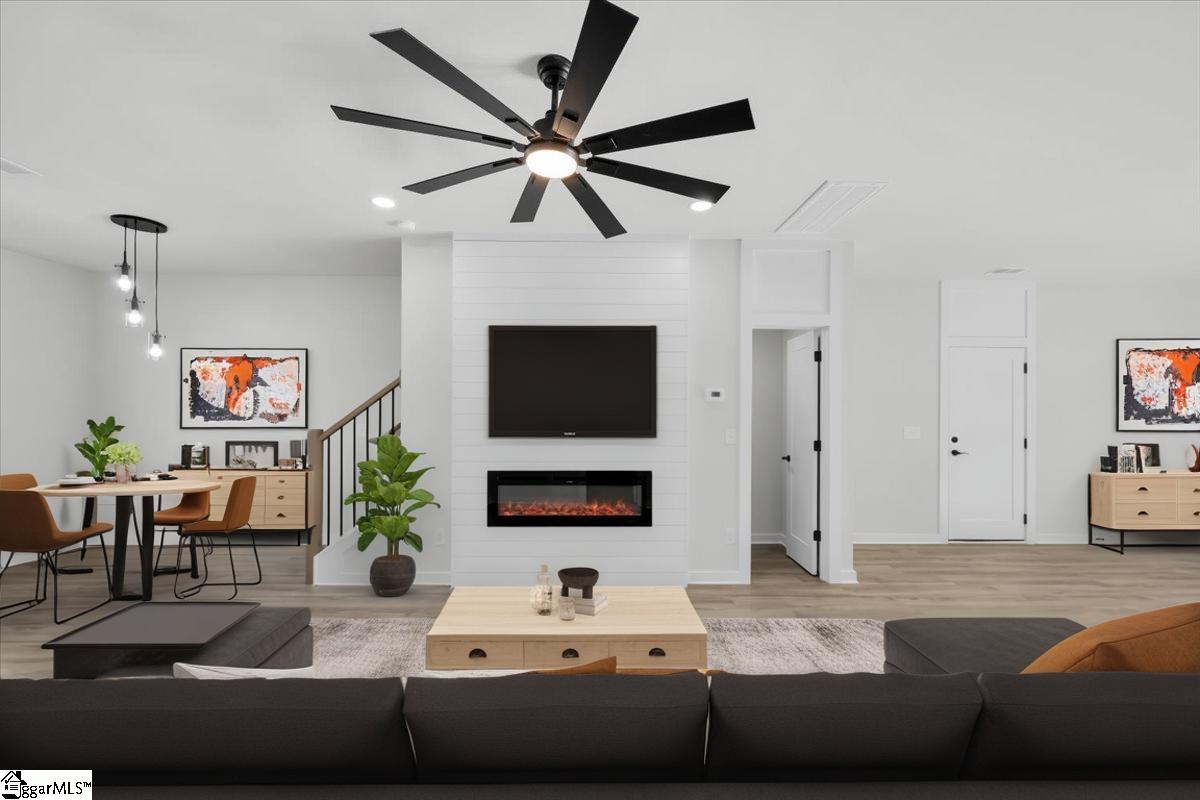 34 Gentry Street Greenville, SC 29611-4034