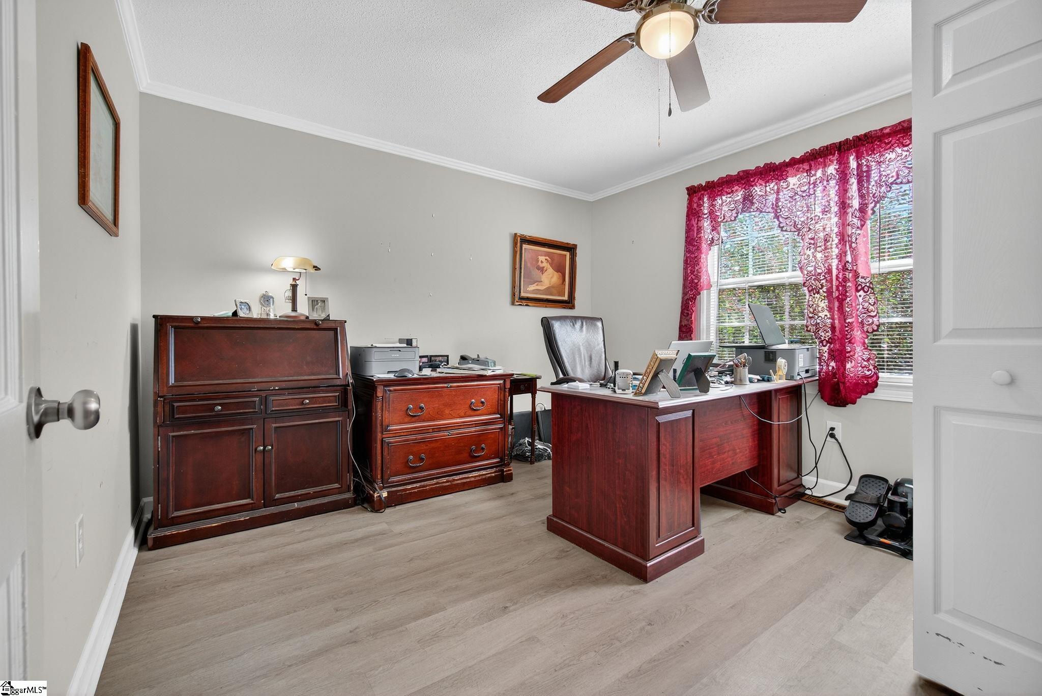105 S Holland Street Clinton, SC 29325