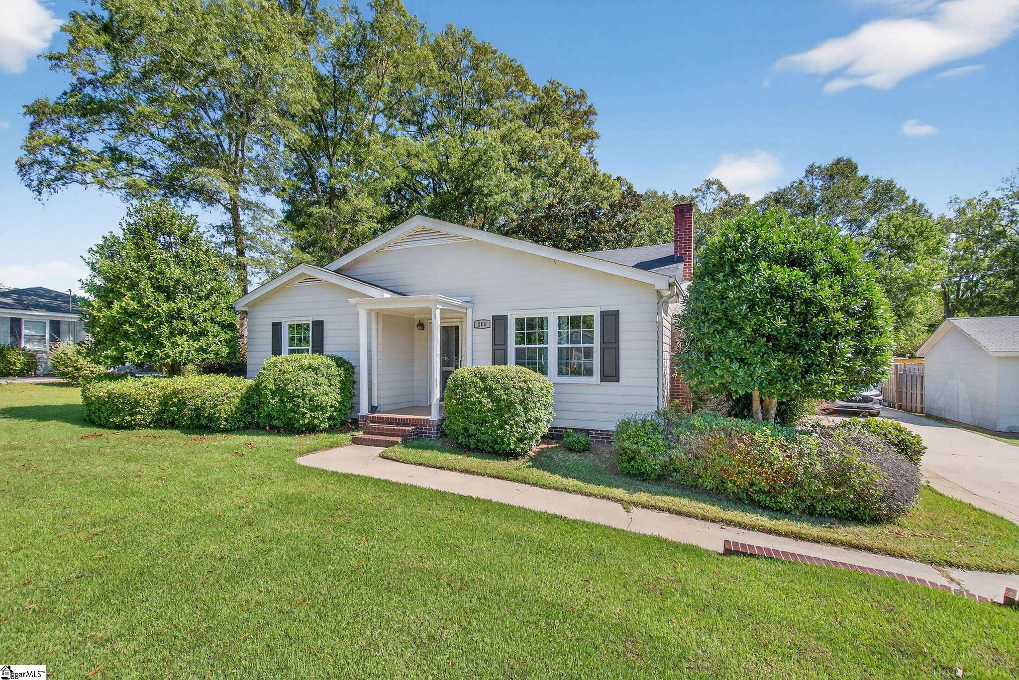 105 S Holland Street Clinton, SC 29325